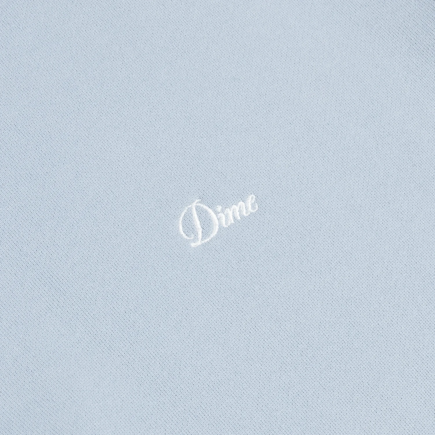Textil, Hellblau, Feine Struktur, Weiße Stickerei, Dior-Logo