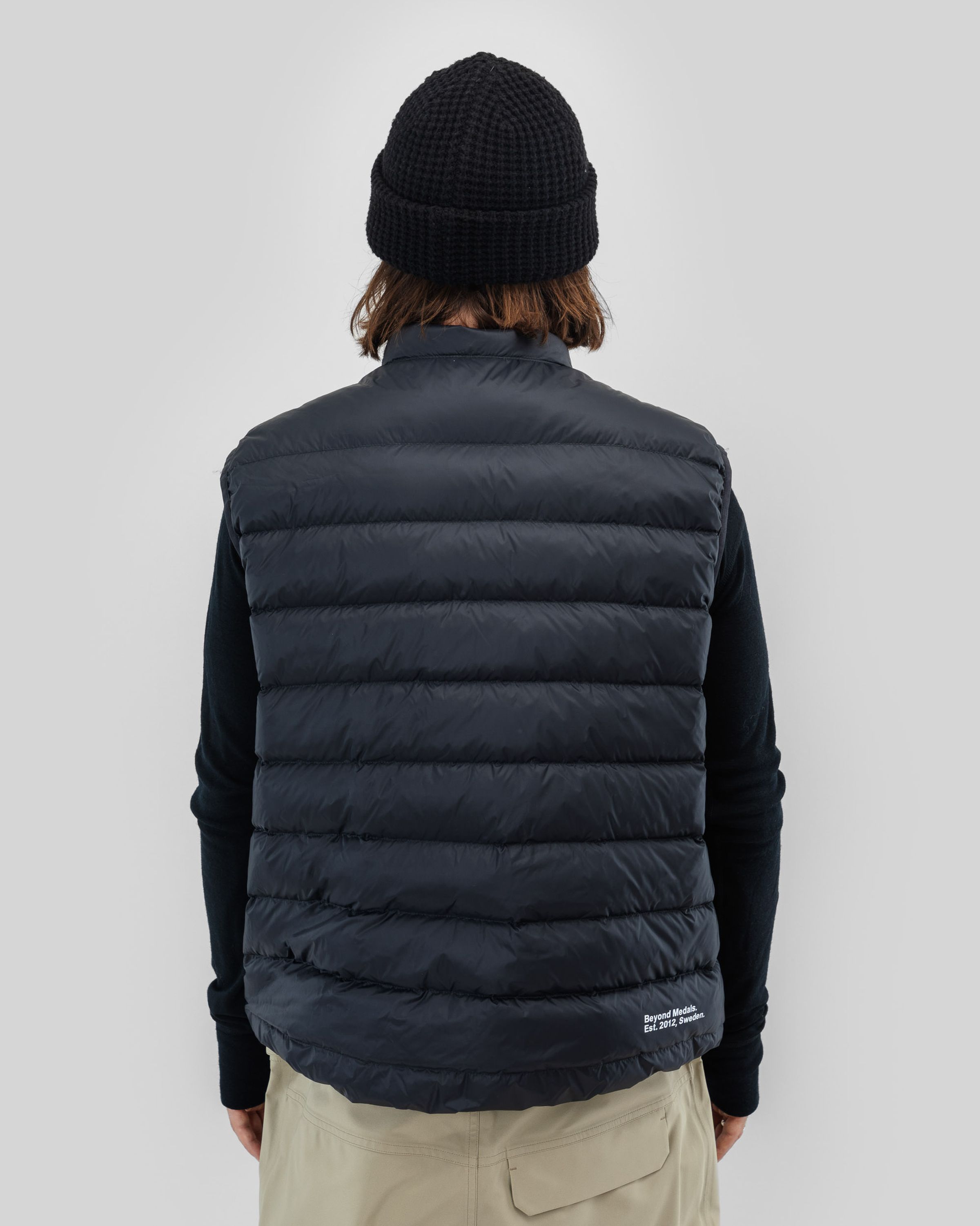 Packable Down Vest Mantel, Jacke, Weste, Hut, Person