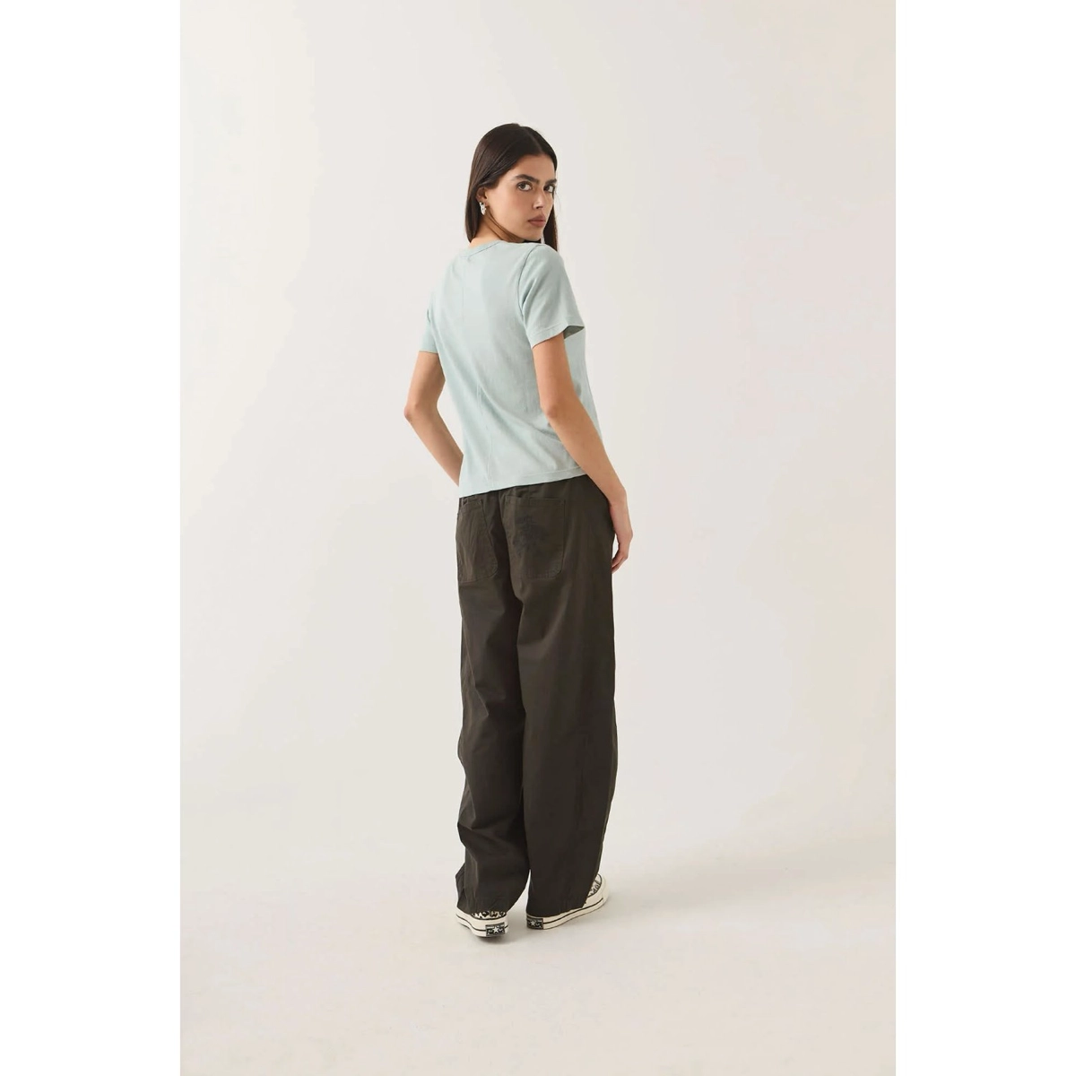 T-Shirt, Rundhals, Kurzarm, Pastellblau, Hose, T-Shirt, Kurze Ärmel, Himmelblau, Rundhalsausschnitt, Casualoberteil