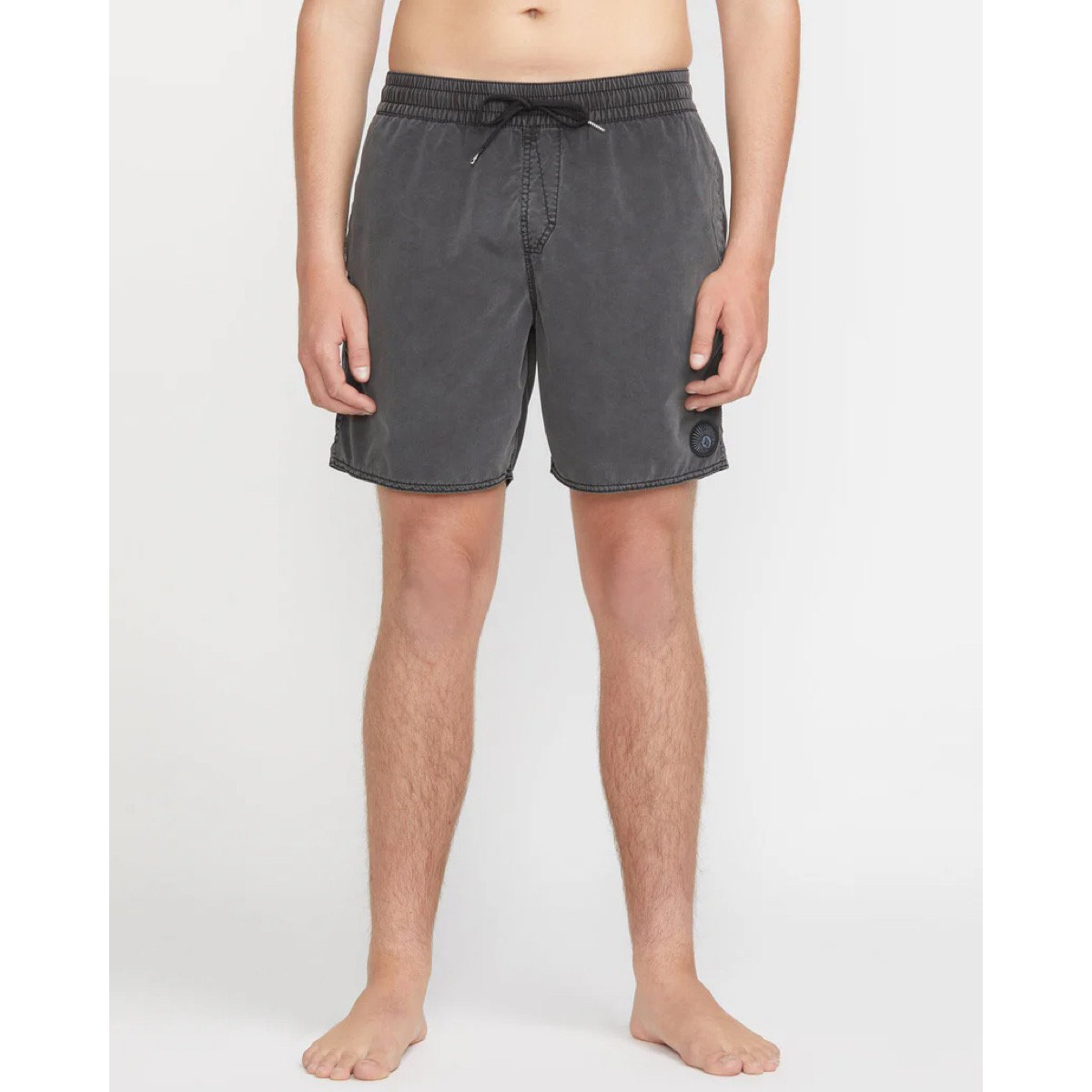 Center Trunk 17 Center Trunk 17