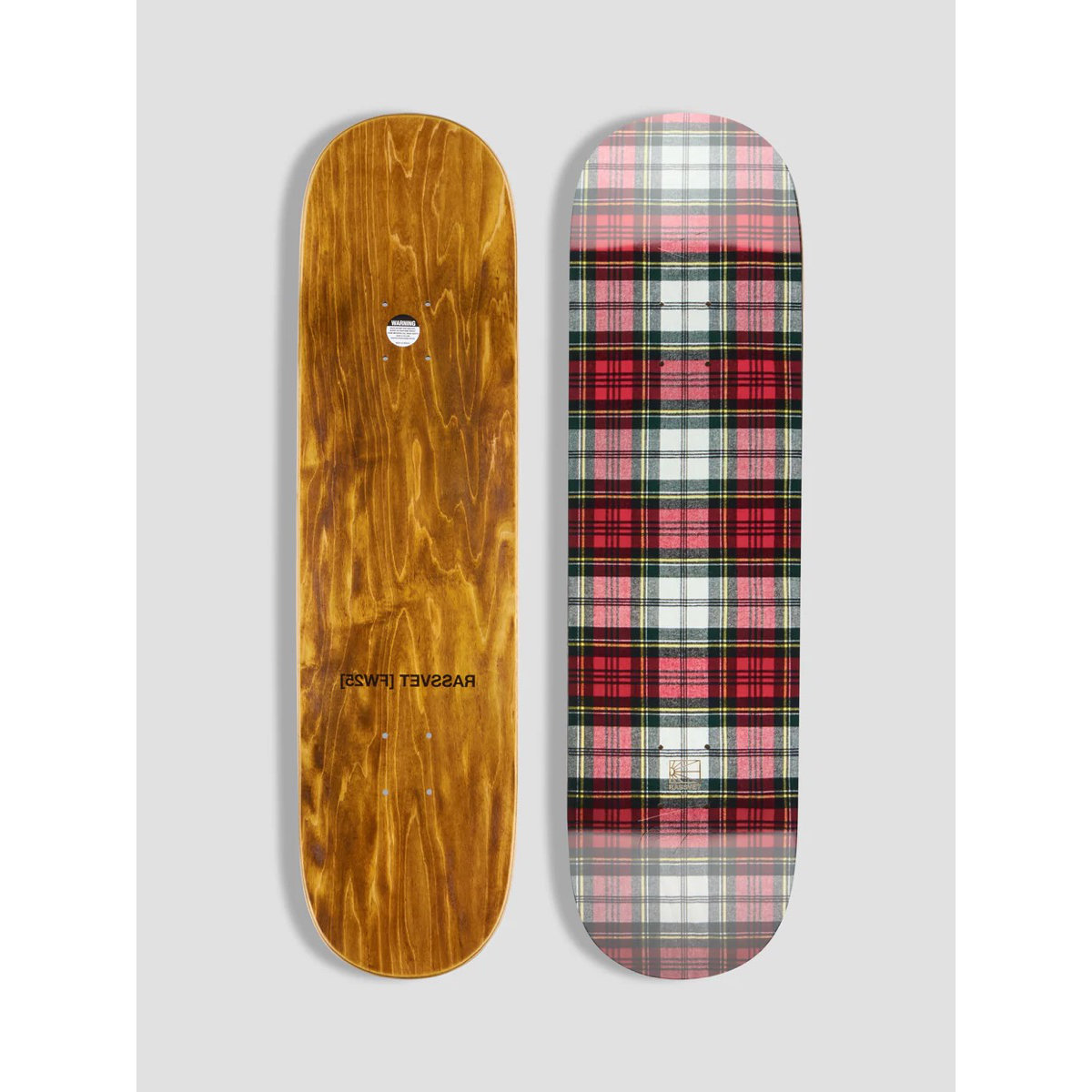 Plaid Collection Team Deck8.37 Skateboard, motif écossais