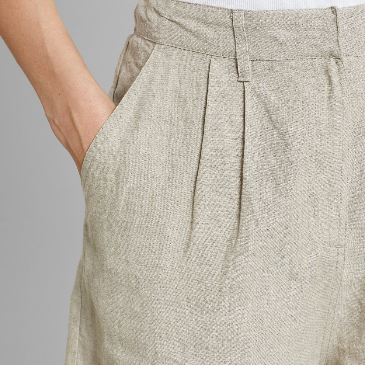 Djupvik Linen Shorts