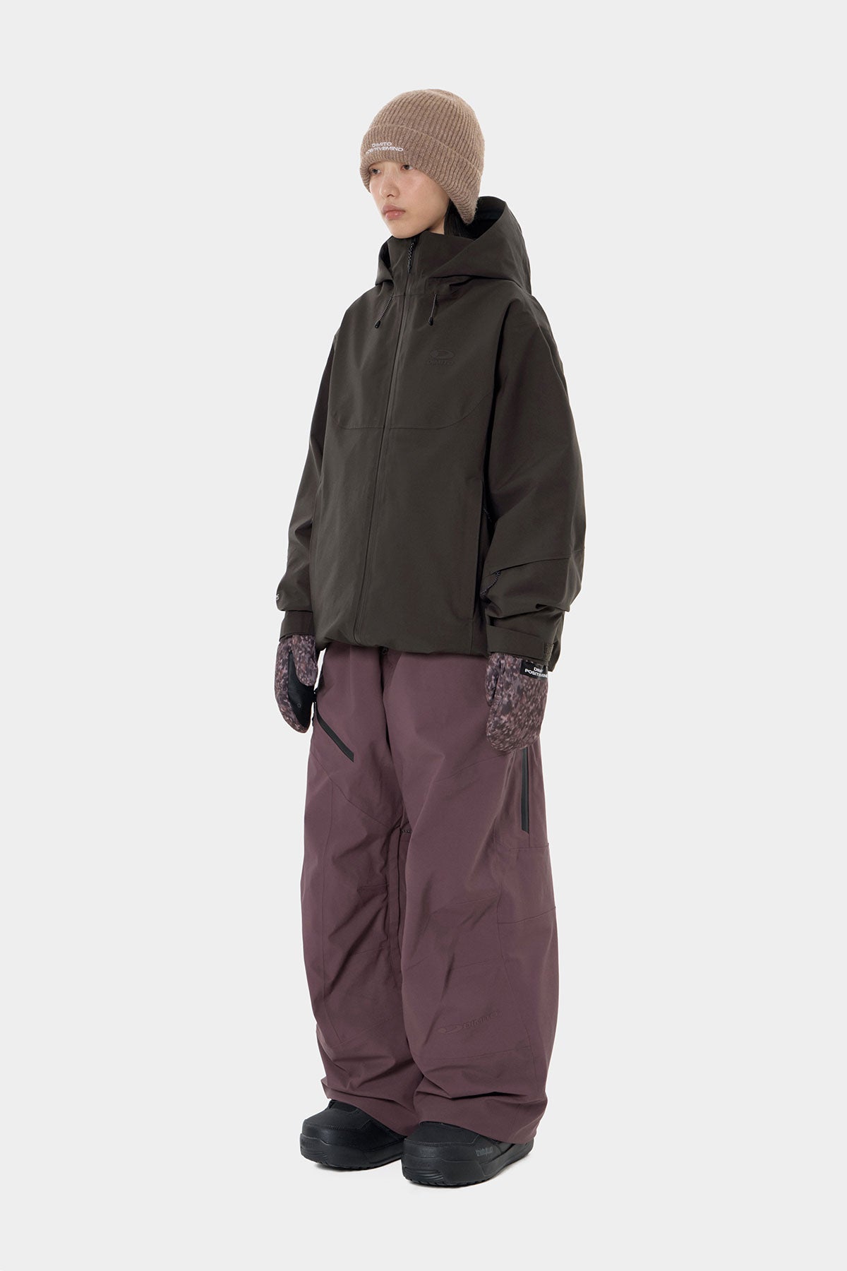 Veste d'hiver, veste à capuche, vert foncé-olive, pantalon de ski, bonnet