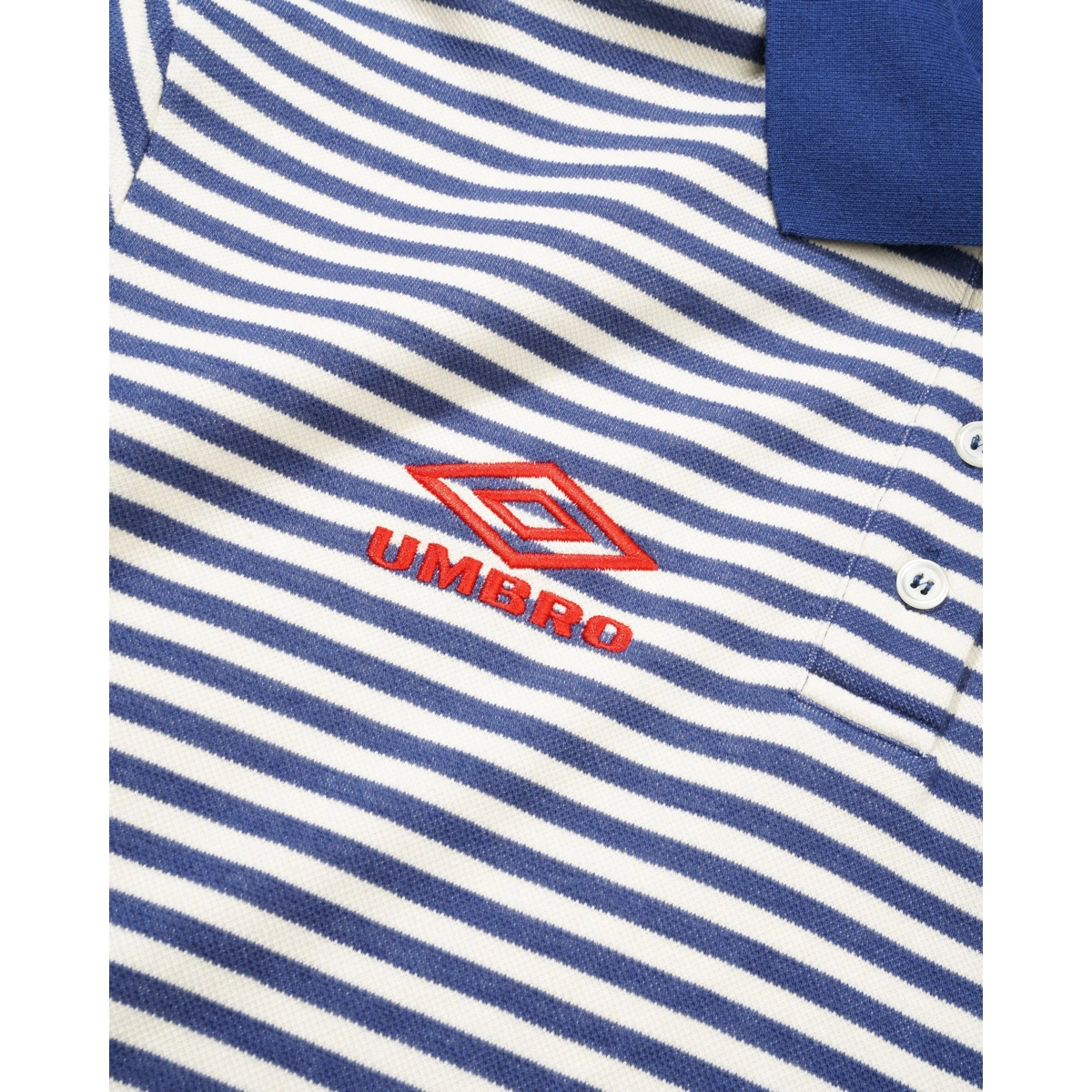 streifen, polo, blau, rot-logo, UMBRO, gestreiftes polohemd, blau-weiß, Umbro Logo, kurzarm, Polo mit Kragen