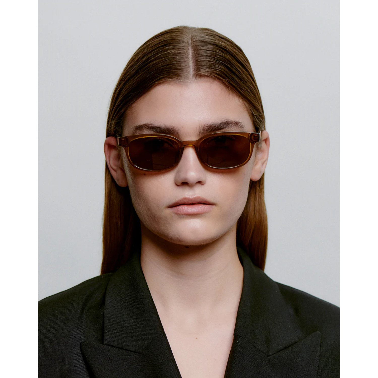 sunglasses, brown sunglasses, cat eye, brown frame, fashion accessory