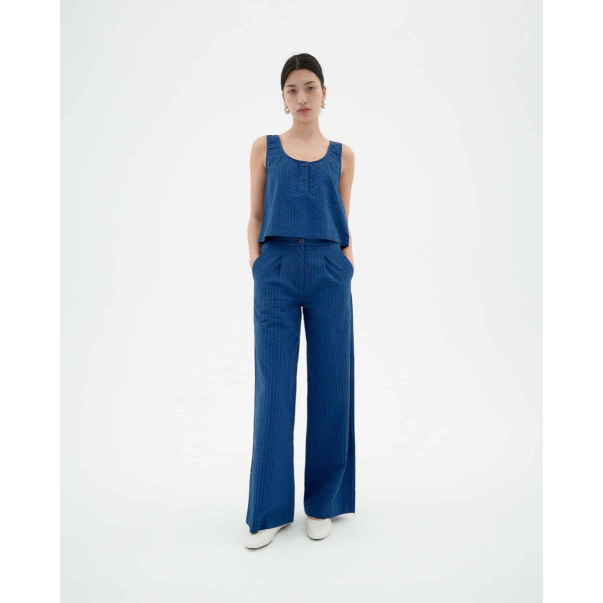 Manolita Pants Pantalons, Vêtements de cérémonie, Costume, Personne, Jeans