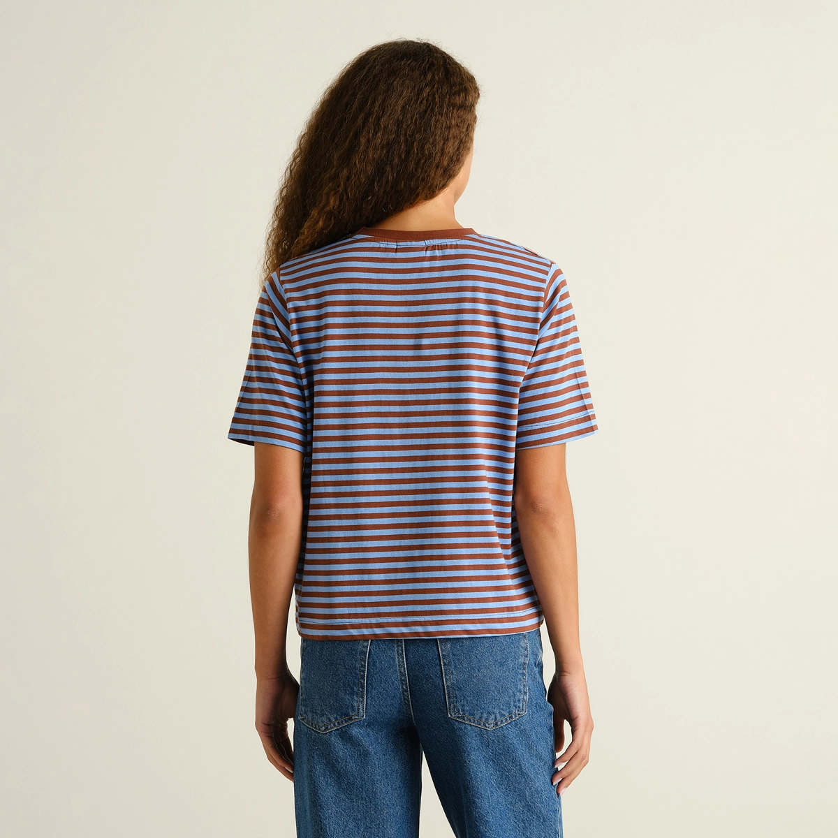 gestreiftes Shirt, kurzarm, blau braun, Rundhals, Baumwollstoff, Gestreiftes T-Shirt, Kurzarm, Blaubraune Streifen, Baumwollstrick, Lässiges Oberteil