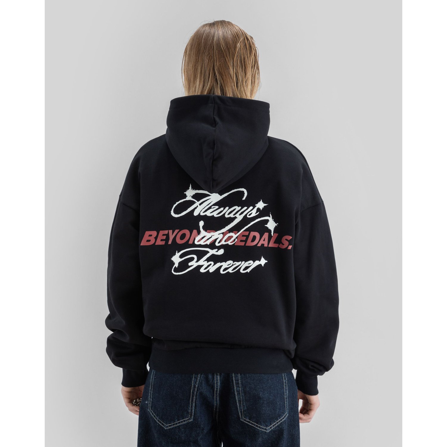 hoodie, rückenansicht, logo, schwarz, jeans