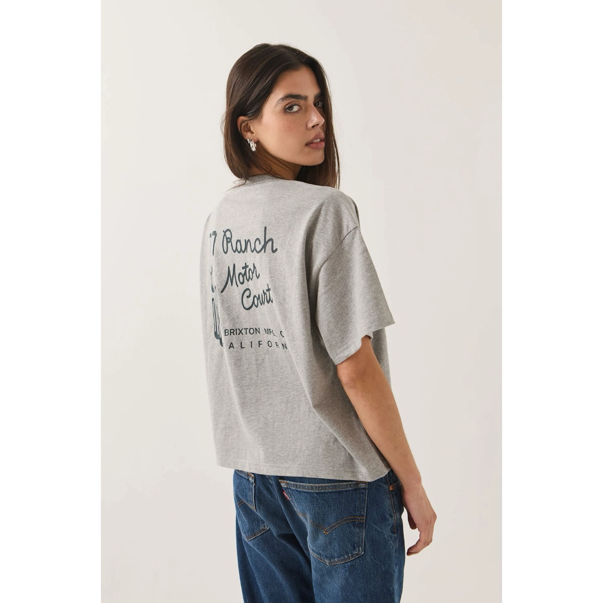 Tee, T-Shirt, grau, Druck, Branded Look, t-shirt, grau, oversized, graphic-back, denim-shorts
