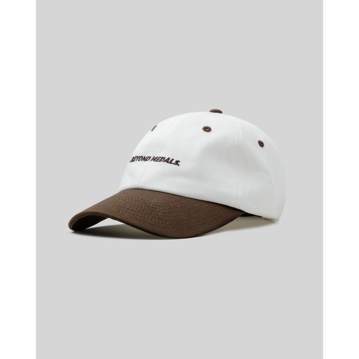 Casquette de baseball, casquette blanche, visière marron, broderie, casquette bicolore