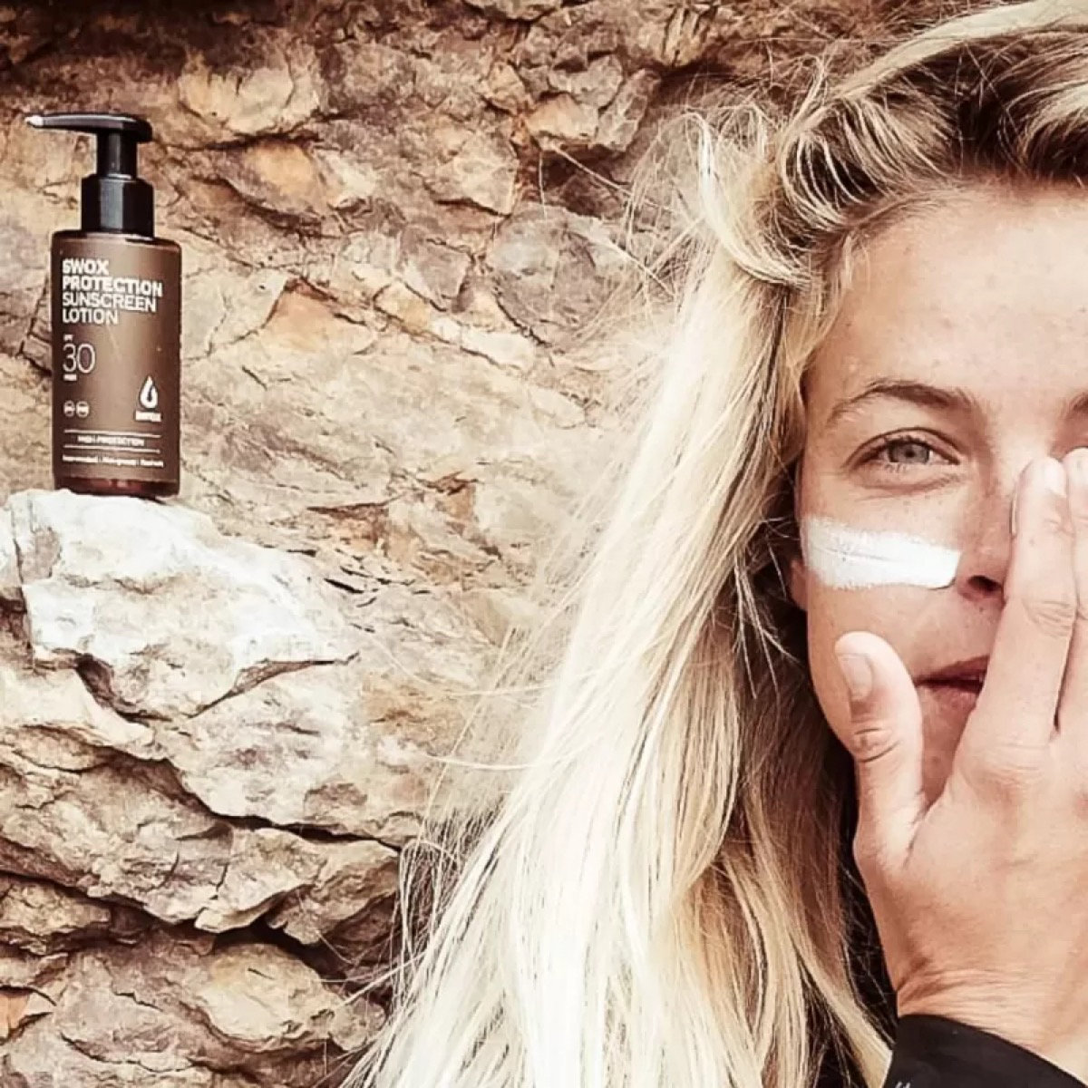 Lotion solaire SPF 50 150 ml Tête, personne, visage, blond, cheveux