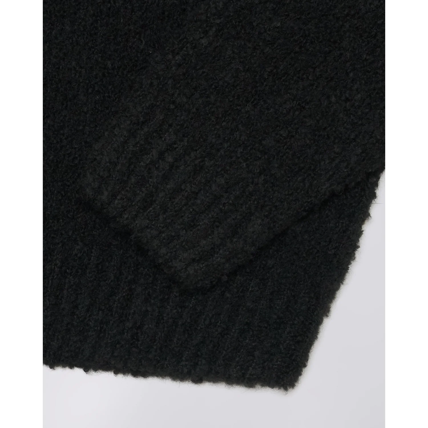 W' Neva Sweater schwarzer Strickstoff, flauschige Oberfläche, grobe Struktur