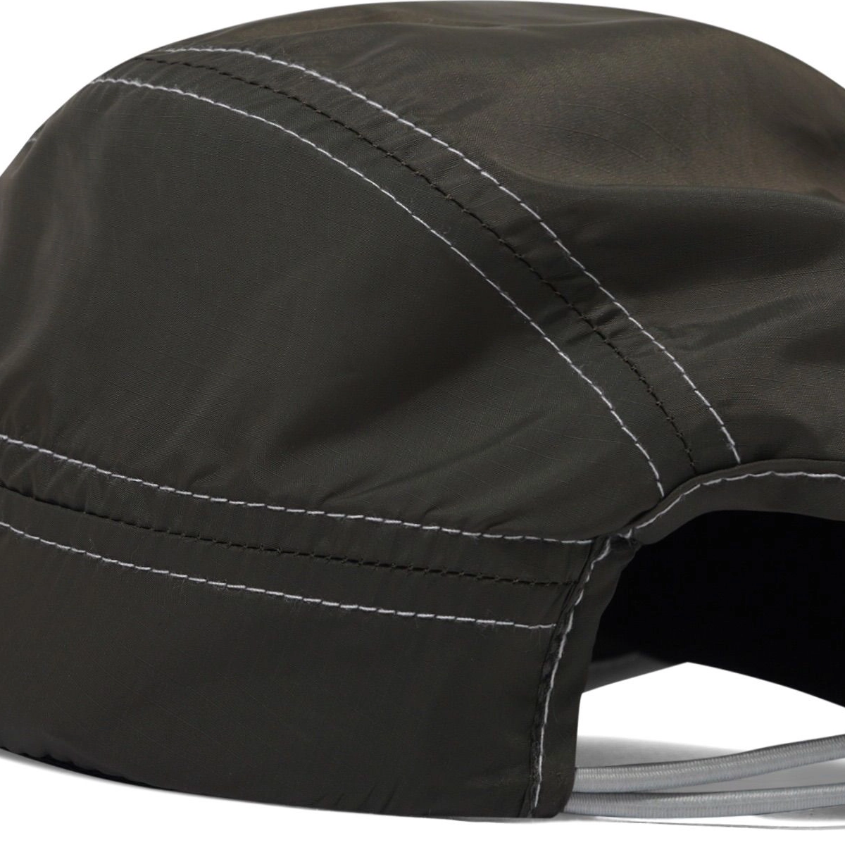 Casquette à visière, visière, coutures apparentes, noire, casquette avec coutures