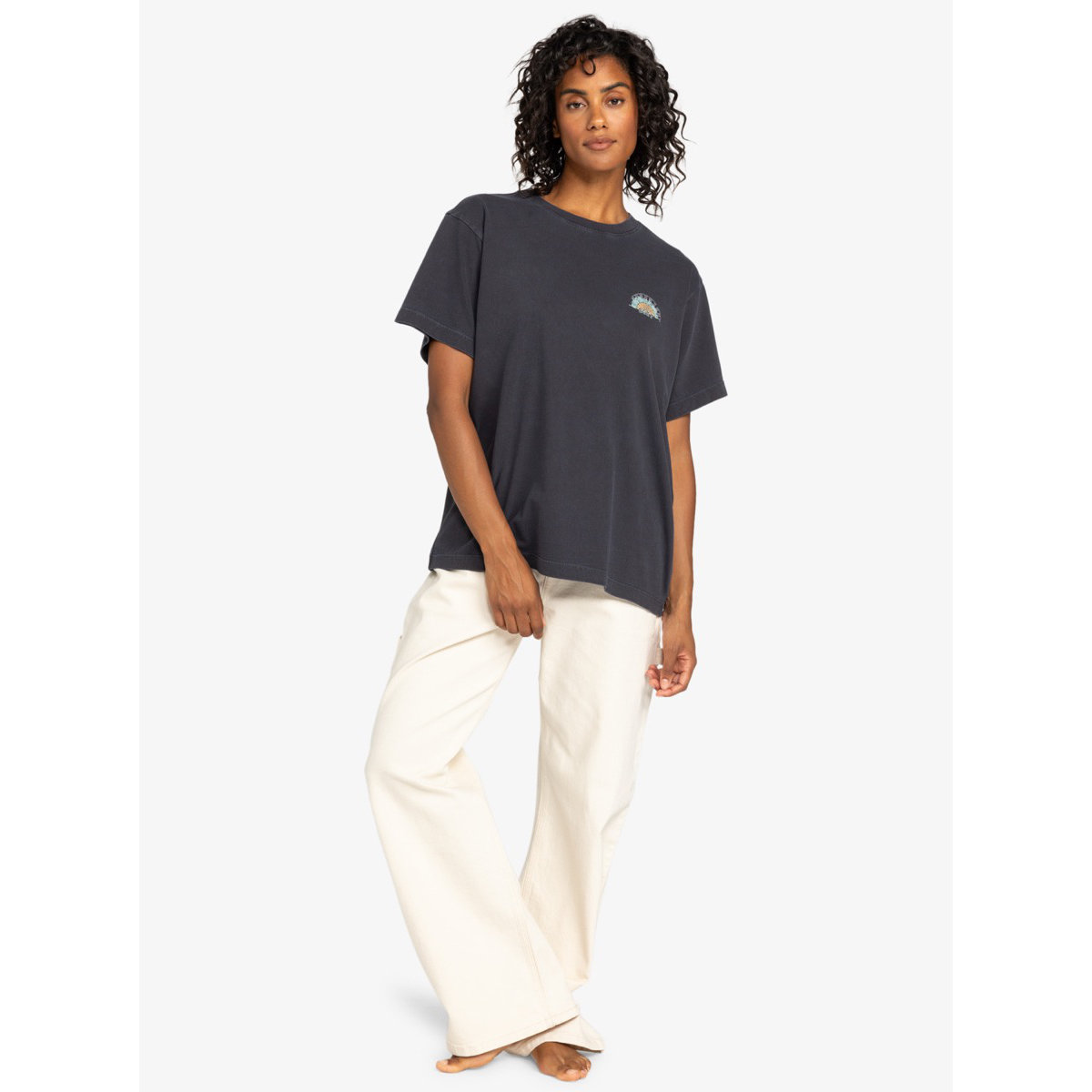 Bekleidung, T-shirt, Hosen, Person, Leinen