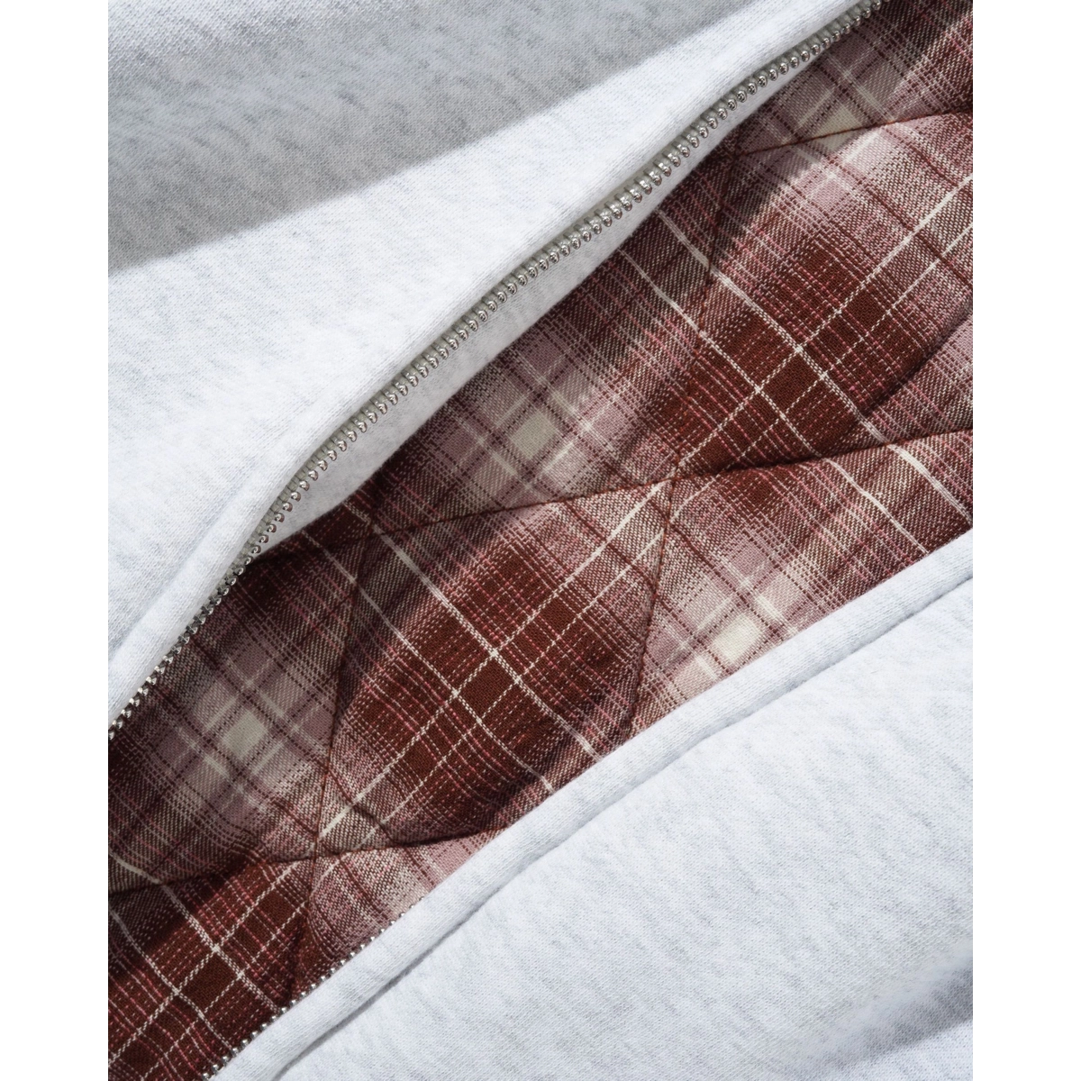Plaid Lined Zip-Thru Hood plaid, stoff, muster, rot, bordeaux, Reißverschluss, Plaid, Gesteppte Jacke, Innenfutter, Kombination Grau Rot
