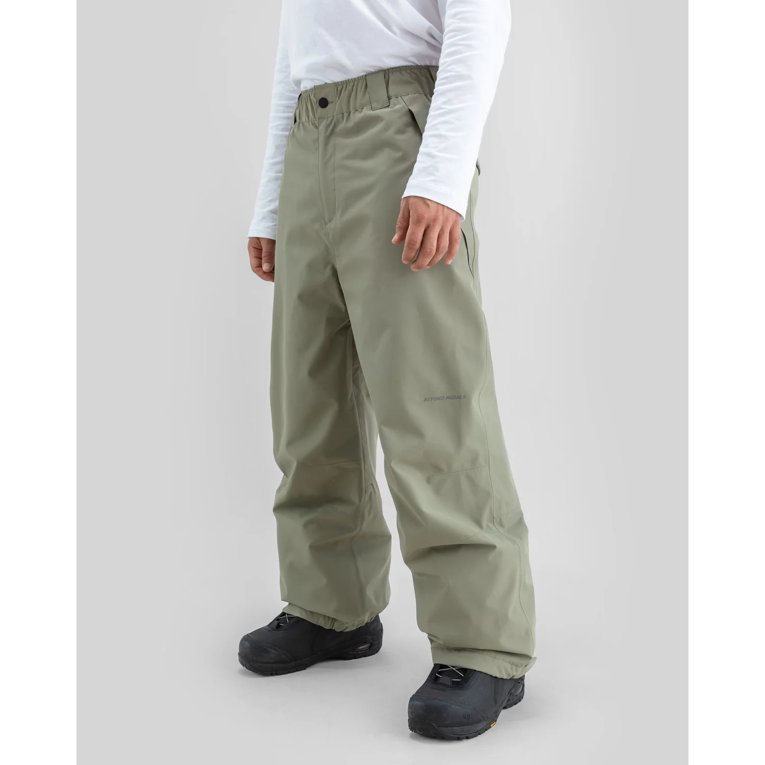 Nostalgia Pants 2L Skihose, Olivgrün, Weites Bein, Elastischer Saum, Outdoorhose
