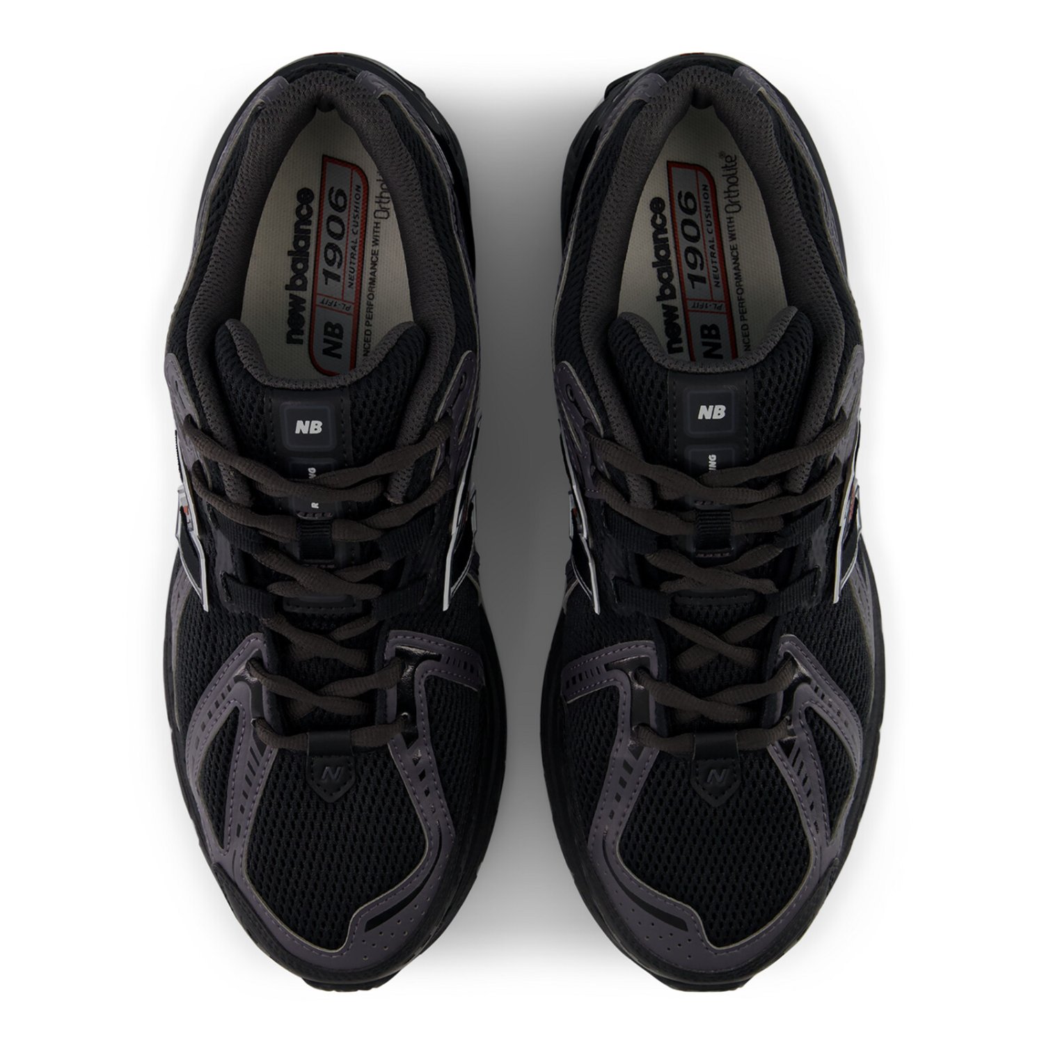Sneaker, Sportschuh, Dunkle Farbe, Mesh-Obermaterial, Schnürschuh