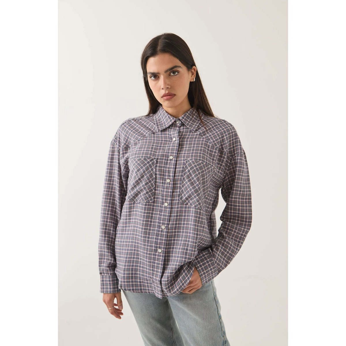 Wayne W Shirt Hemd, Gittermuster, Langarm, Knopfleiste, Brusttaschen, Hemd, Karomuster, Langarm, Knopfleiste, Oversized Fit