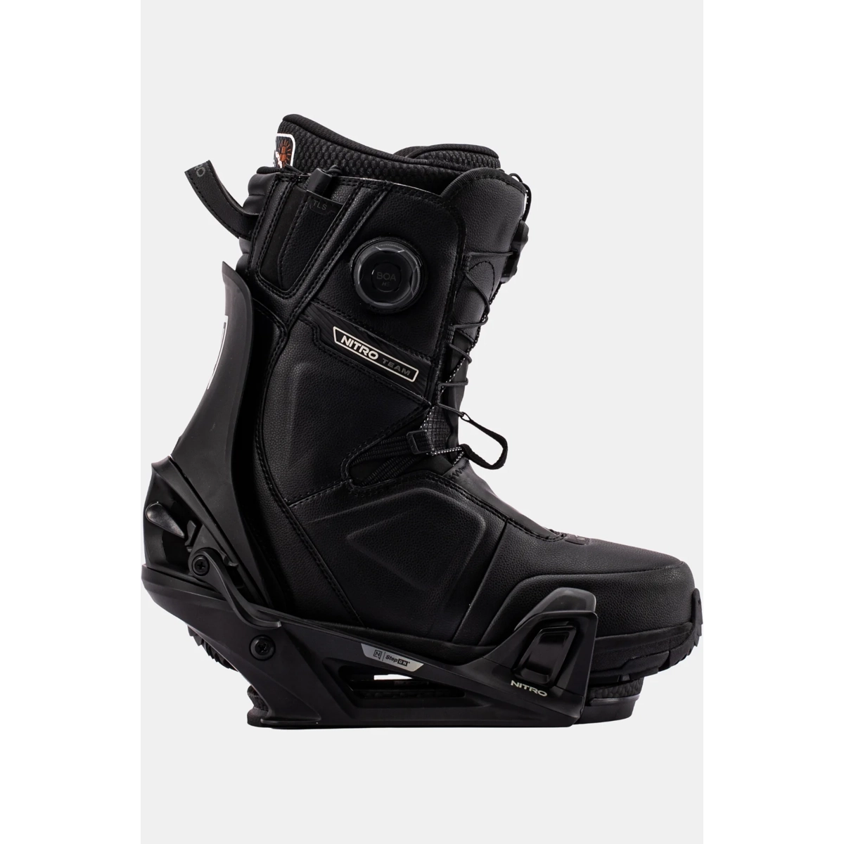 Snowboardstiefel, Boot, Schwarz, Boa-System, Nitro Team, Snowboard-Stiefel, Schwarzer Stiefel, Schlankes Schnürsystem, Boa-Drehknopf, Fersenhalteband