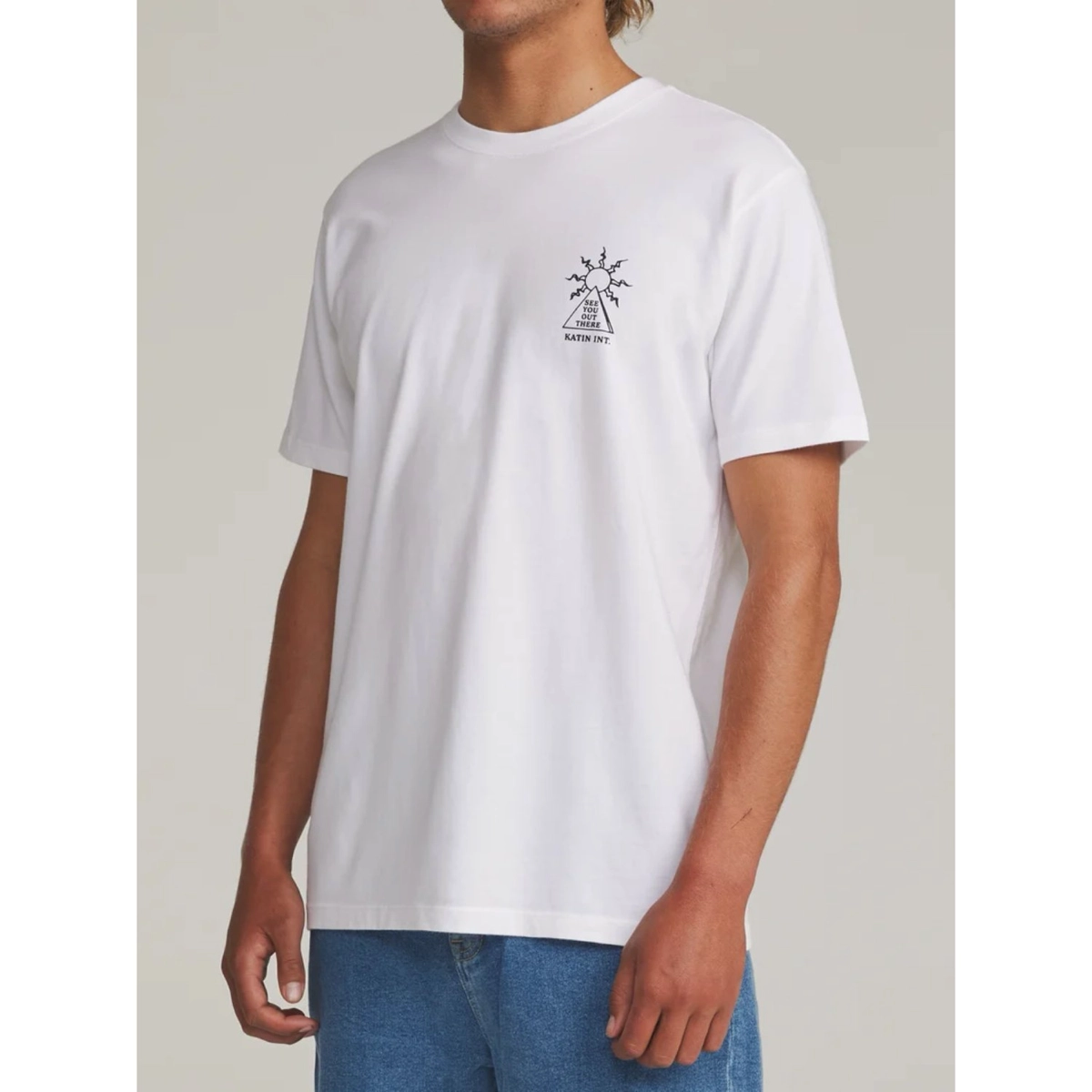 RisingTee T-Shirt, Weiß, Kurzarm, Kleines Logo, Rundhals