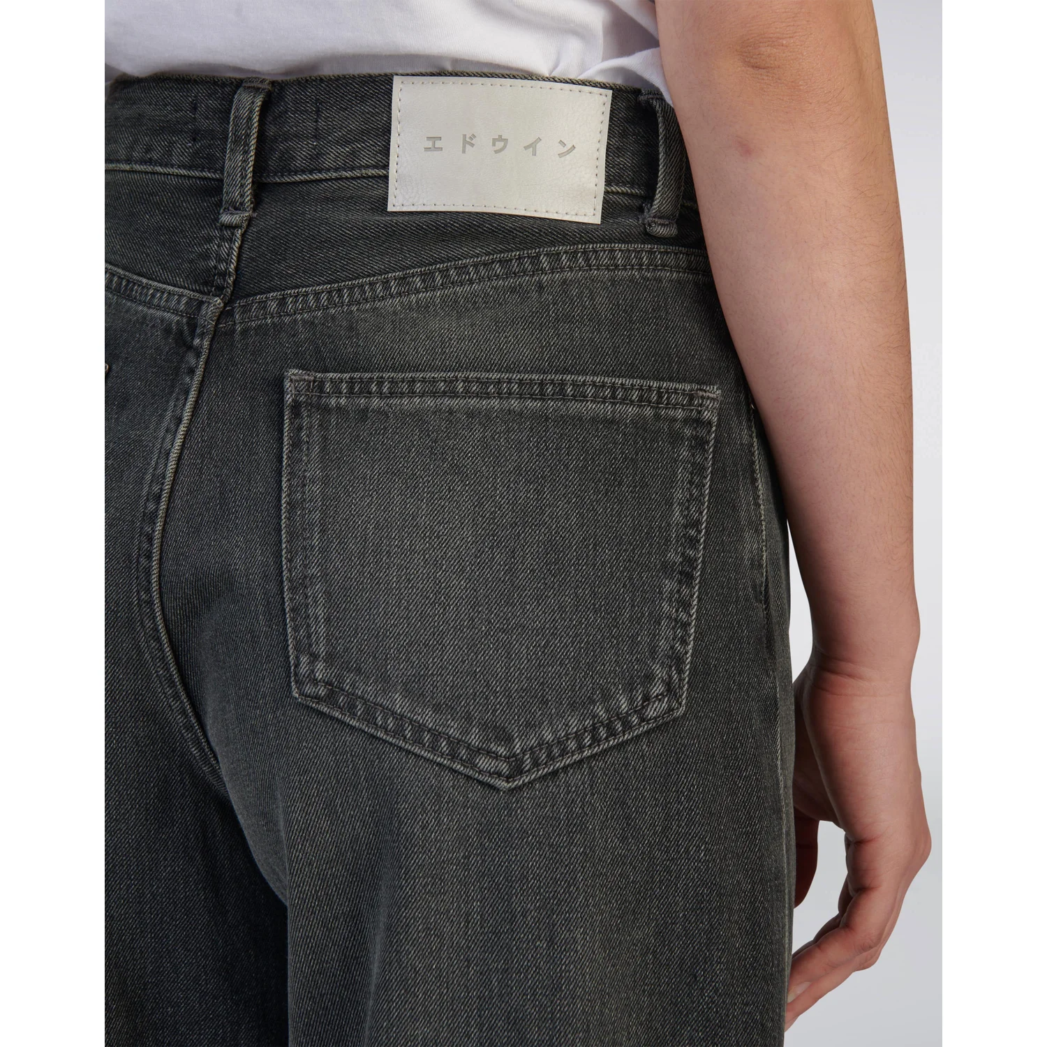 W' Olivia Pant Jeans, Schwarzer Denim, Gesäßtasche, Verwaschene Optik
