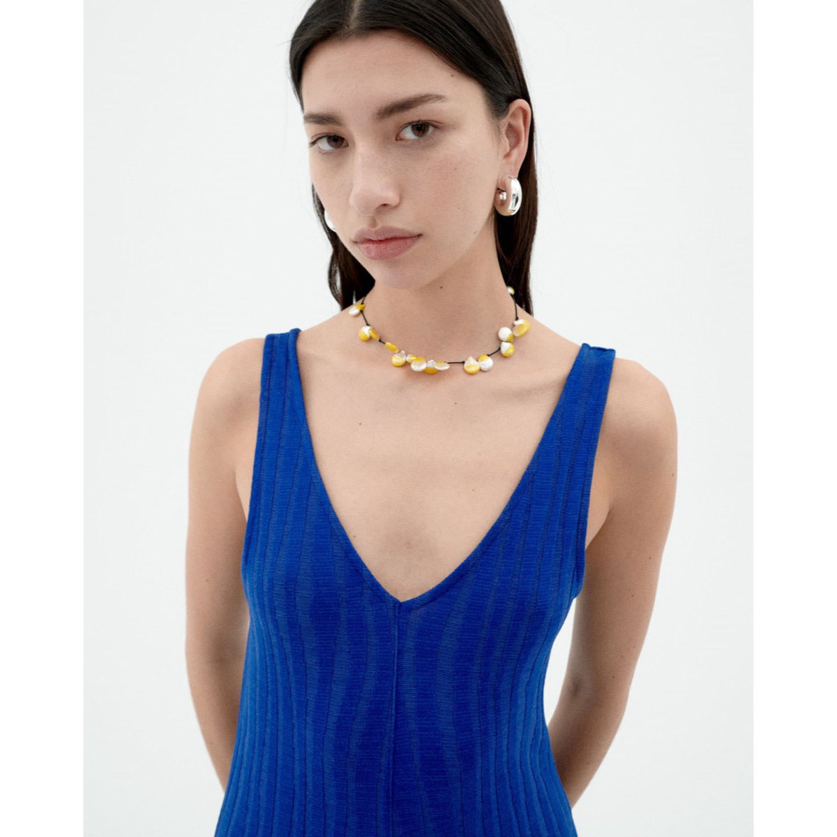 Kleid, Zubehör, Halskette, Formelle Kleidung, Person