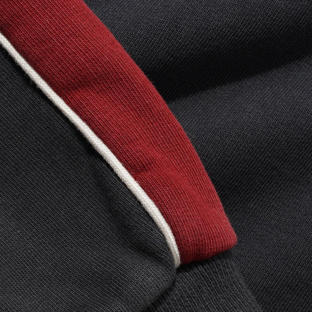 dunkelblau, Rippstrick, Ärmelstreifen, rote Kante, Sweatshirt