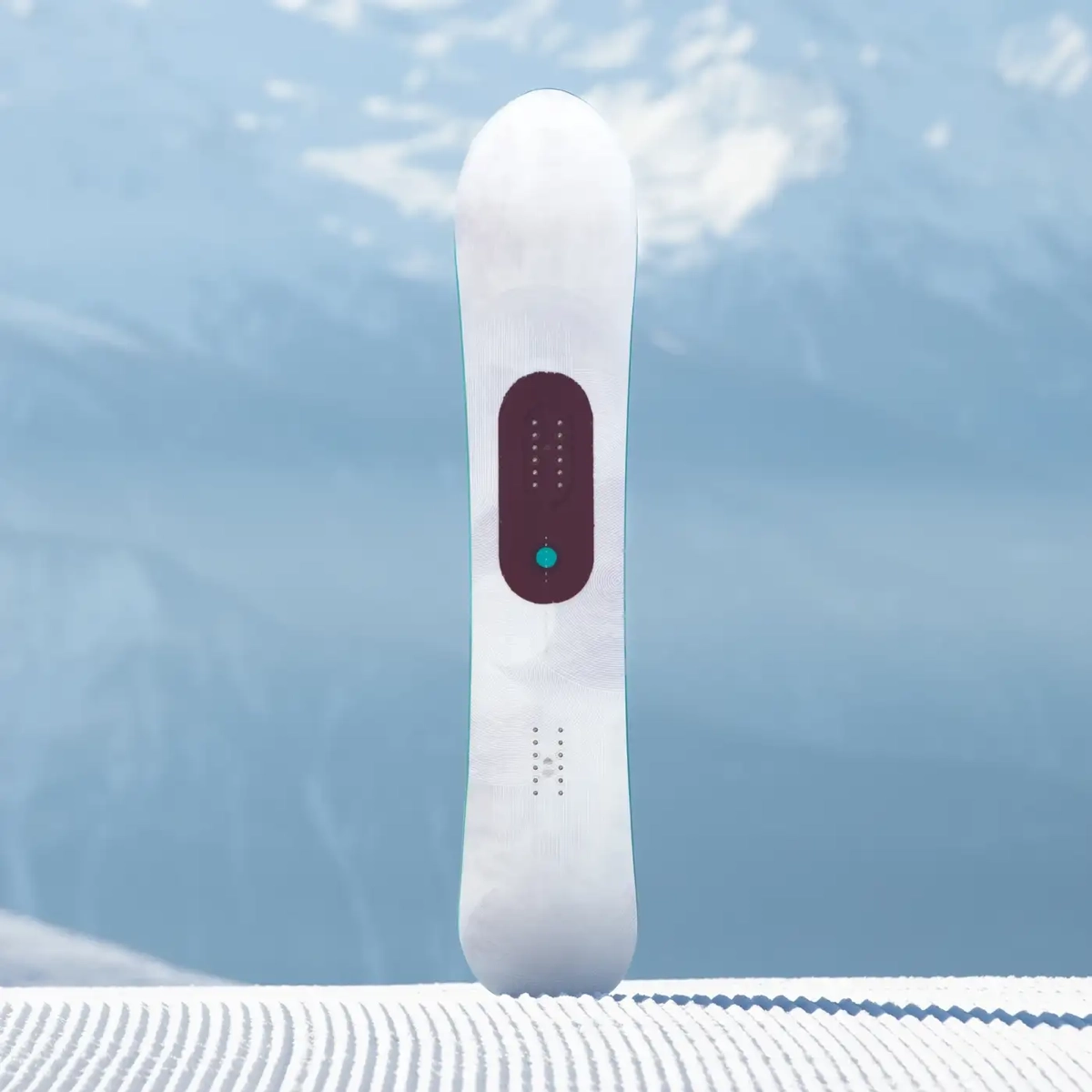 Odyssey Women Snowboard, planche de snowboard, couche supérieure, trous de fixation, surface d'appui, raquette à neige, snowboard, fixation, chaussure ?, moletage