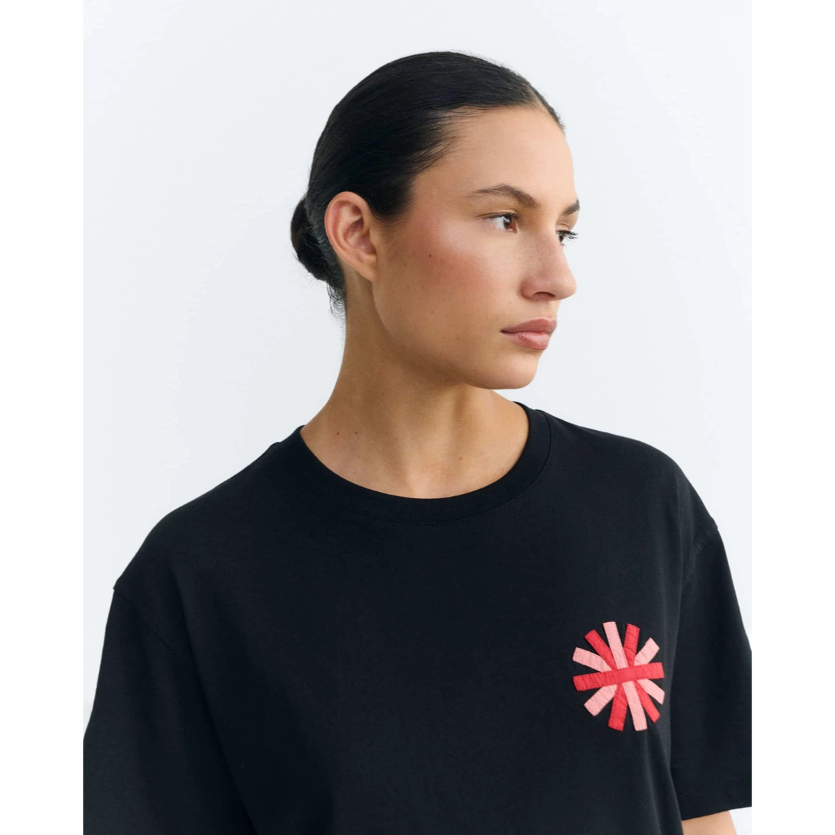 Lucia Tee