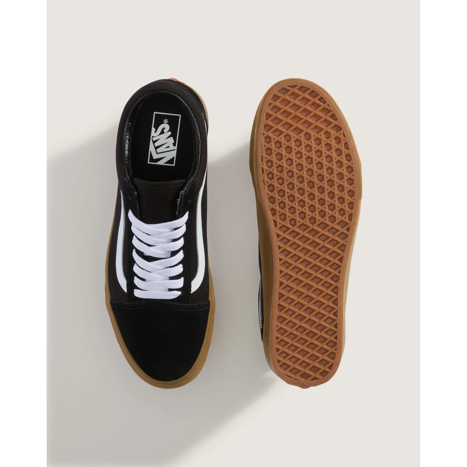 Old School Baskets, noir et blanc, daim, à lacets, semelle en caoutchouc