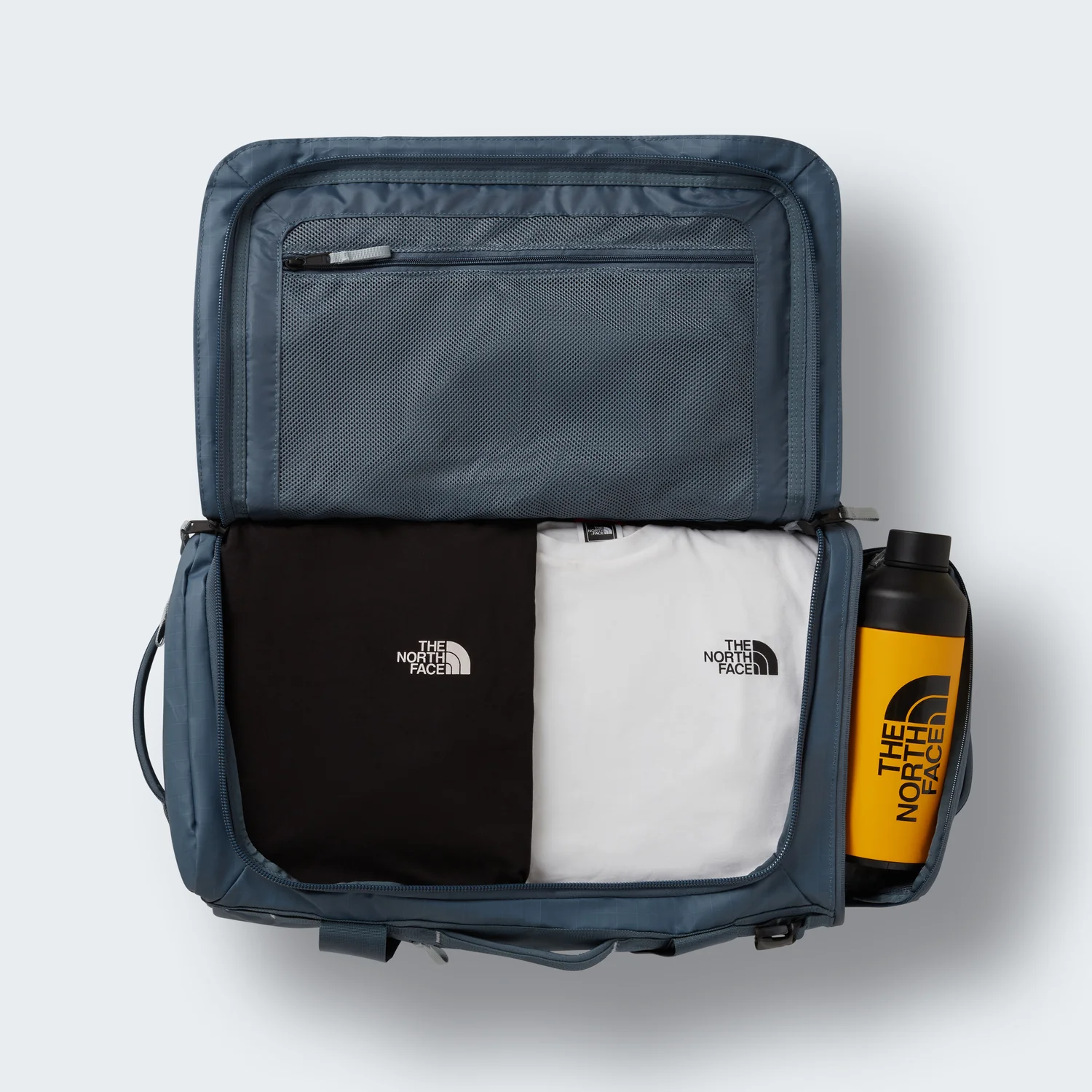Base Camp Voyager Duffel 42L Reisetasche, Rucksack, Blau, Netzfach, Flaschenfach