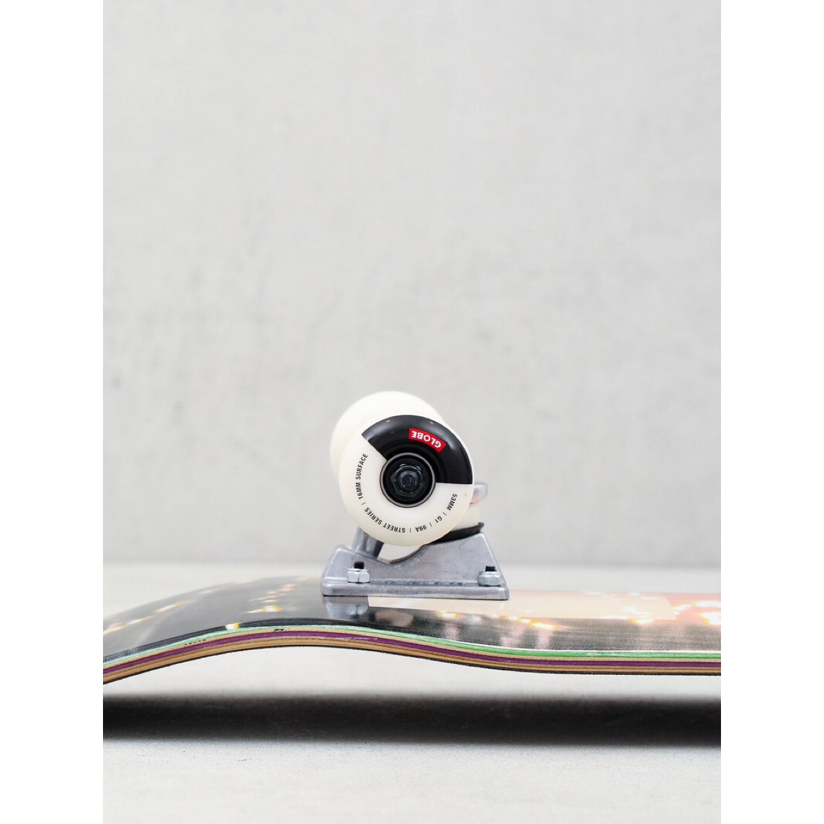  skateboard, roulette, trottinette, petit skateboard, boule