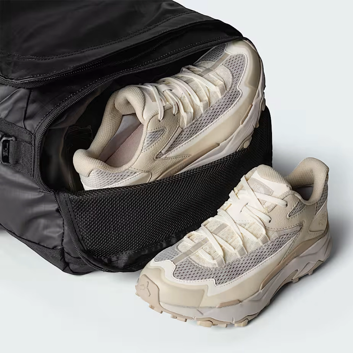 Base Camp Voyager Duffel 42L Base Camp Voyager Duffel 42L