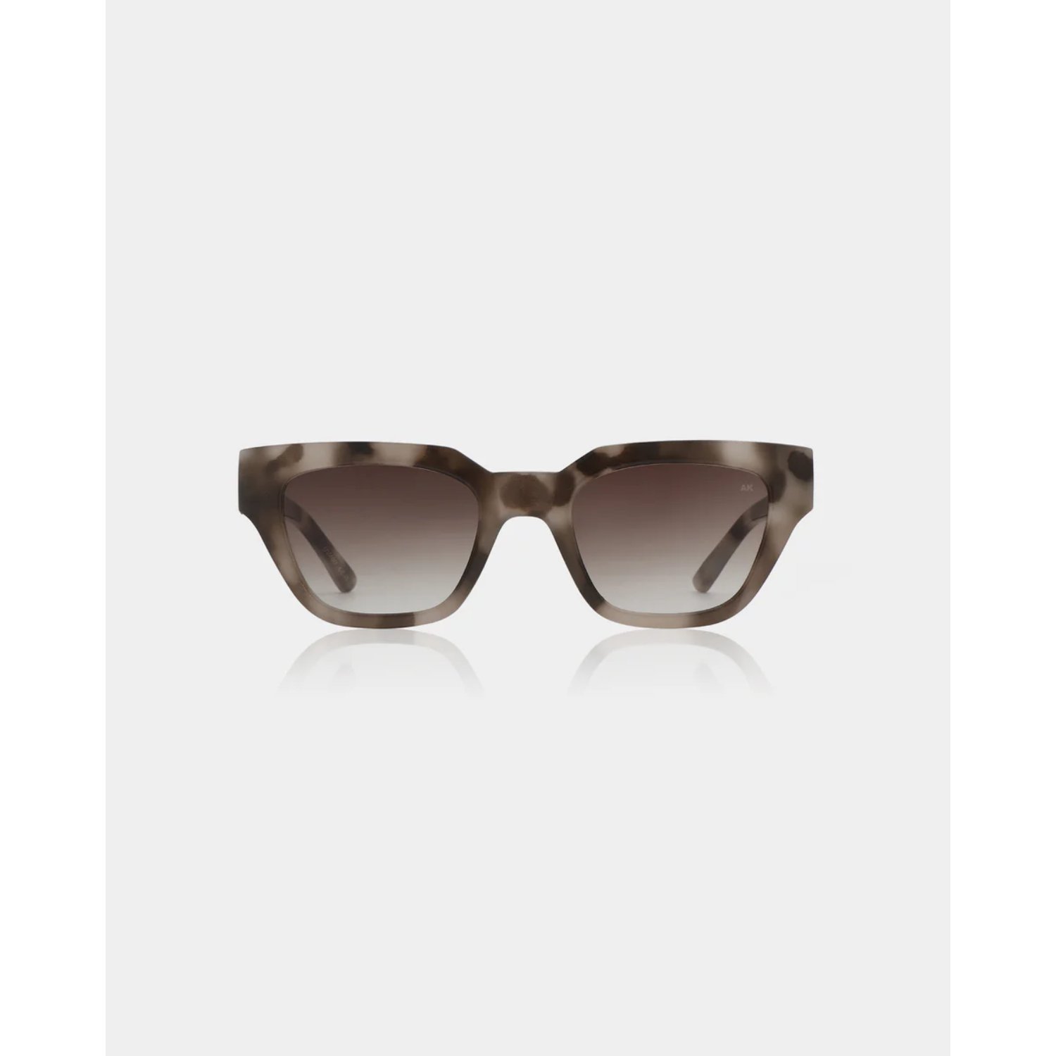 Kaws Lunettes de soleil, motif écaille, verres oversize, monture en corne, adaptées aux porteurs de lunettes