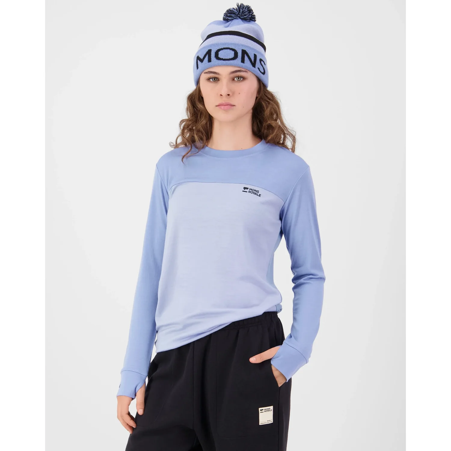 T-shirt à manches longues, col rond, bleu clair, motif à blocs de couleur, bonnet en tricot
