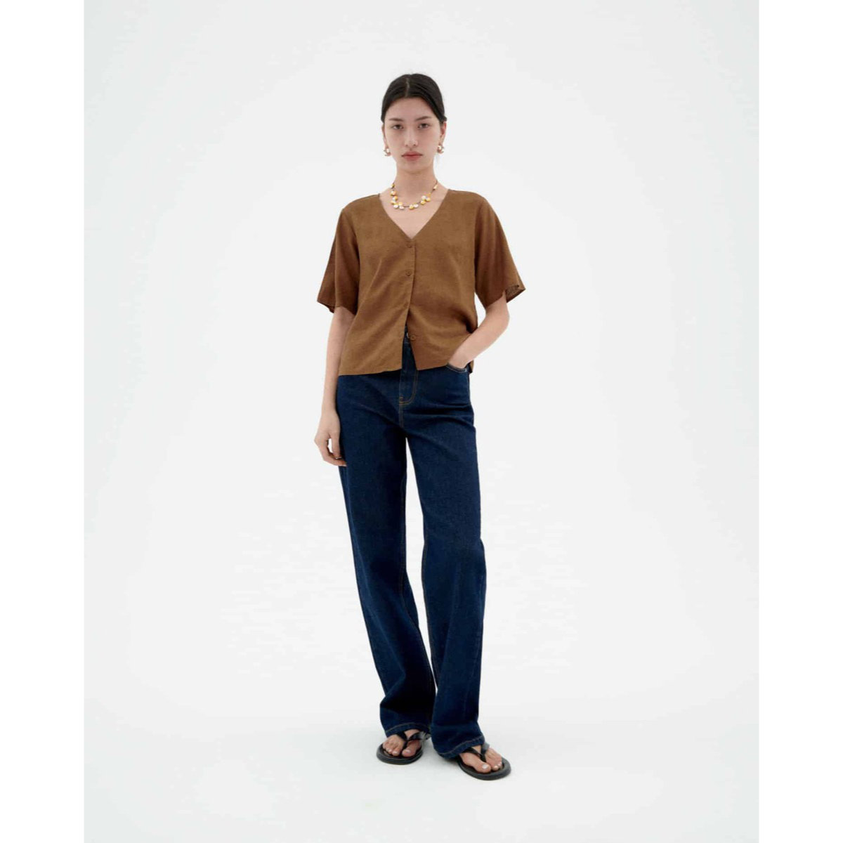 Hosen, Pullover, Bluse, Person, Halskette