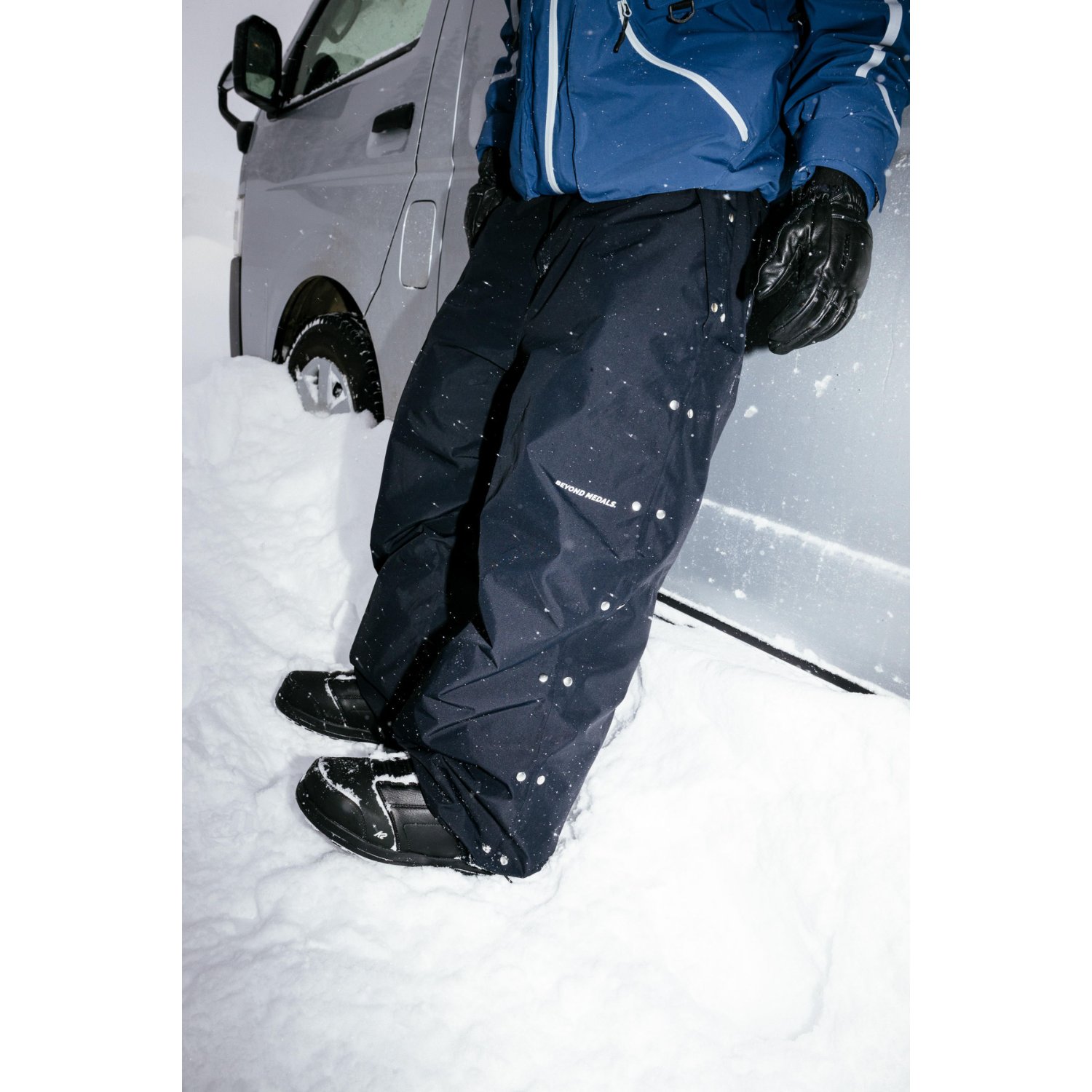 Park Pants Sdb 2L Snow pants, Snow boots, Winter gear, Gloves, Vehicle trailer snow