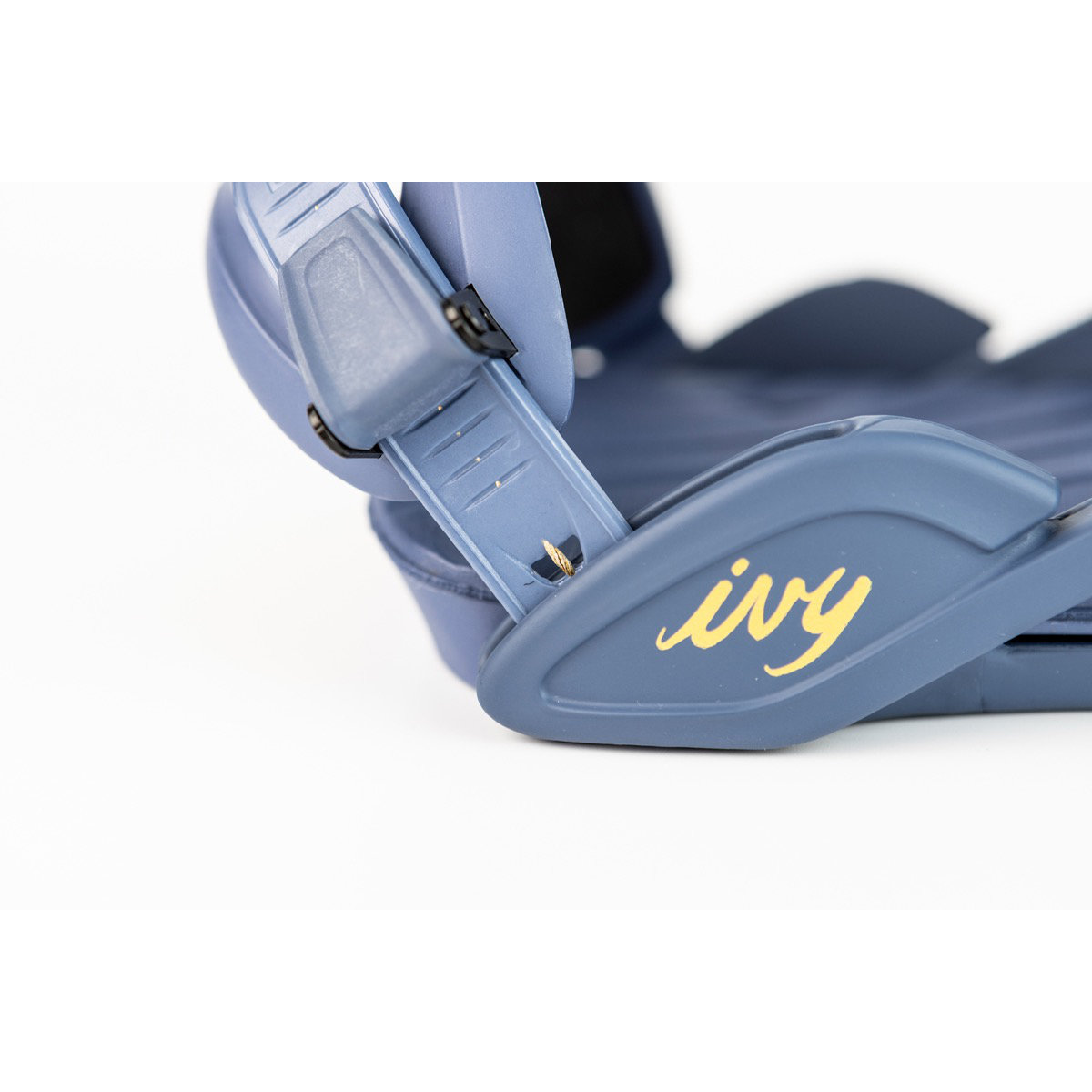 Ivy 25