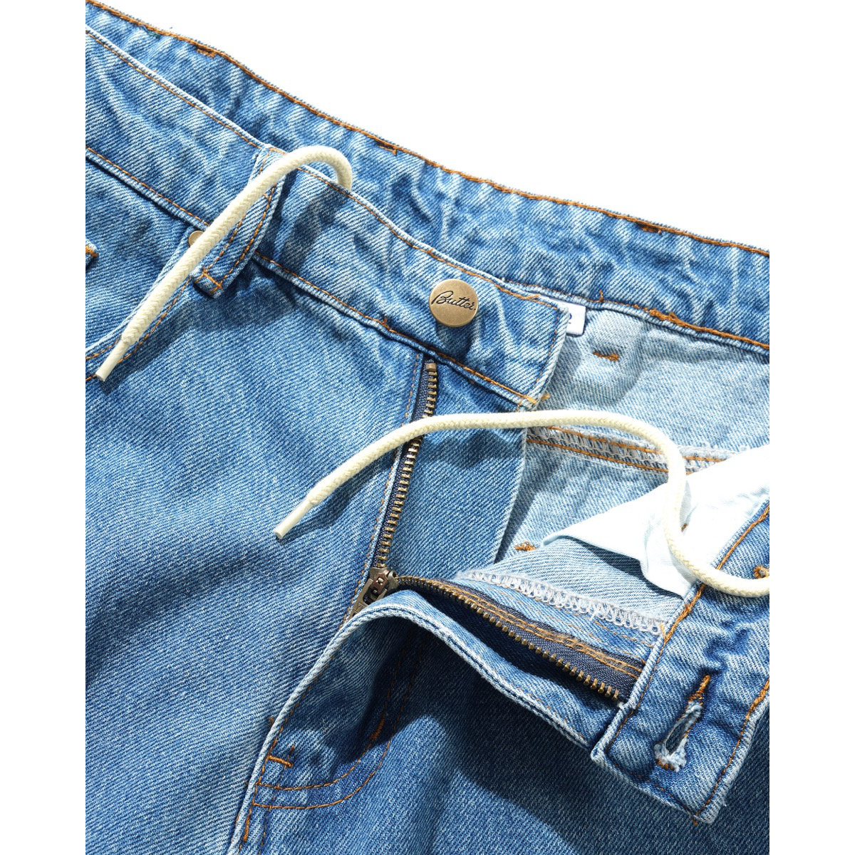 Jean en denim coupe large Vêtements, pantalons, jeans, accessoires