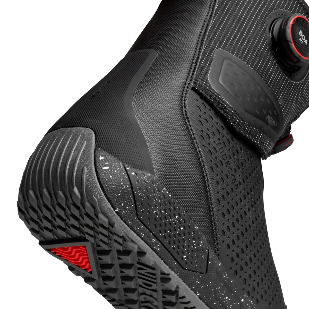Rift Pro Women Baskets, tige en mesh, noir, semelle en caoutchouc, perforées, fermeture à sangle, chaussures, baskets, semelle extérieure en caoutchouc, perforations, fermeture velcro