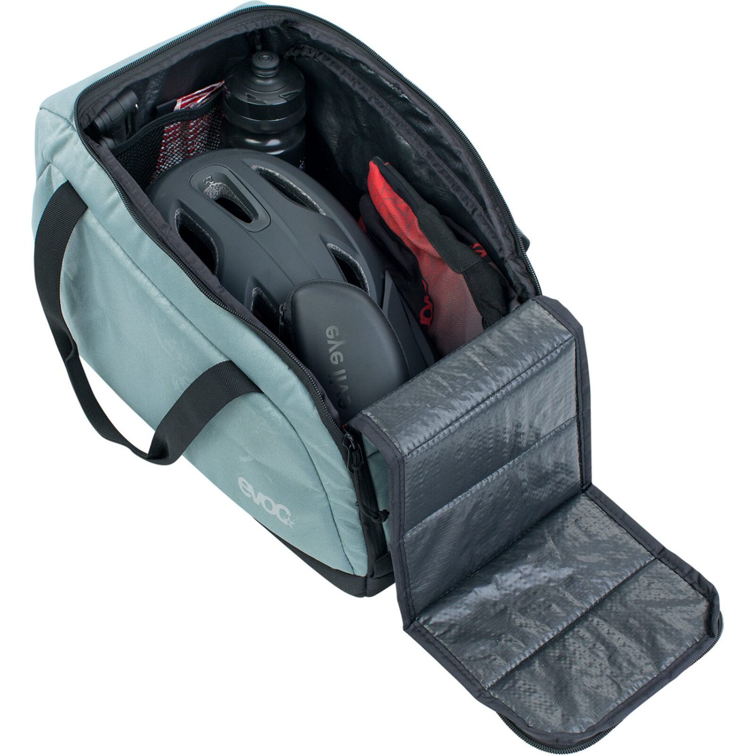 Panier de vélo, casque, gourde, sac à dos, sac de voyage