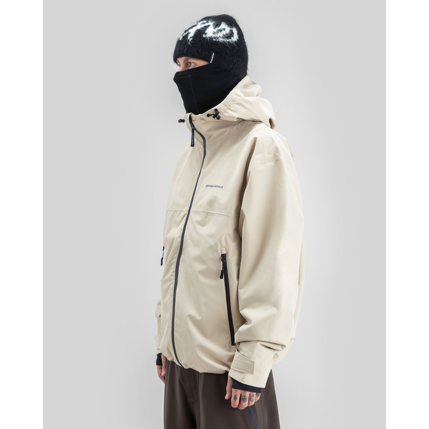 Windbreaker, Beigees Jacket, Kapuze, Reißverschluss, Taschen