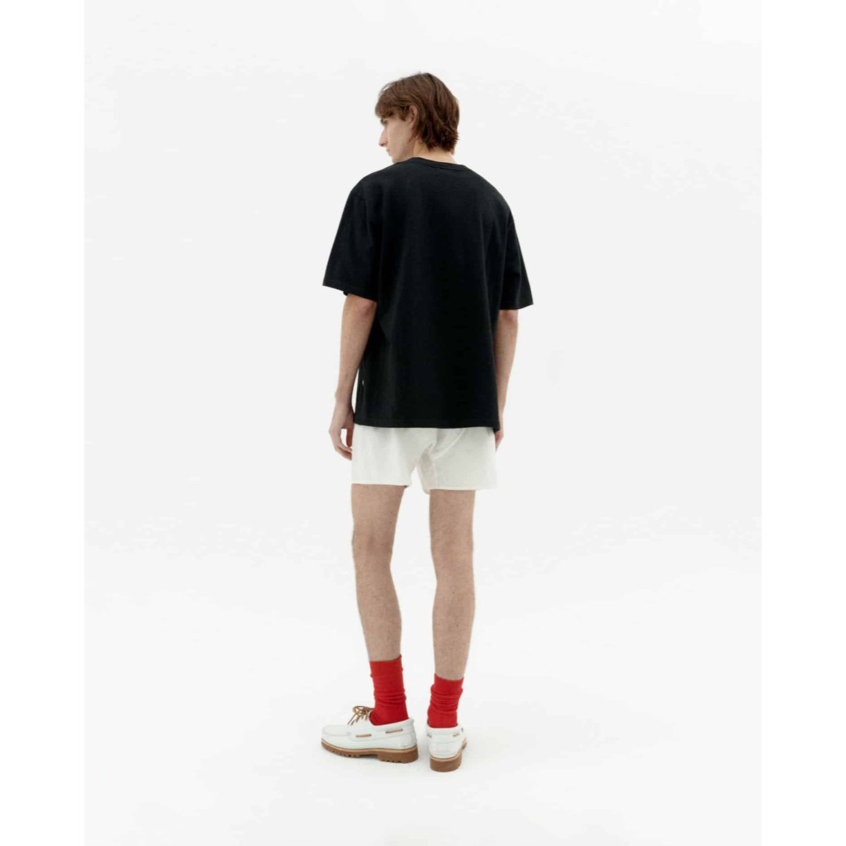 Kurze Hose, T-shirt, Person, Stehend, Jugendlich