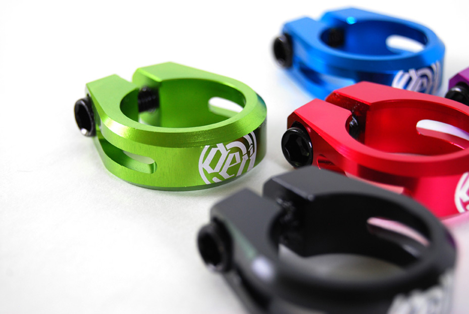 Cinch Clamp Blue Deity Components Cinch Clamp Blue