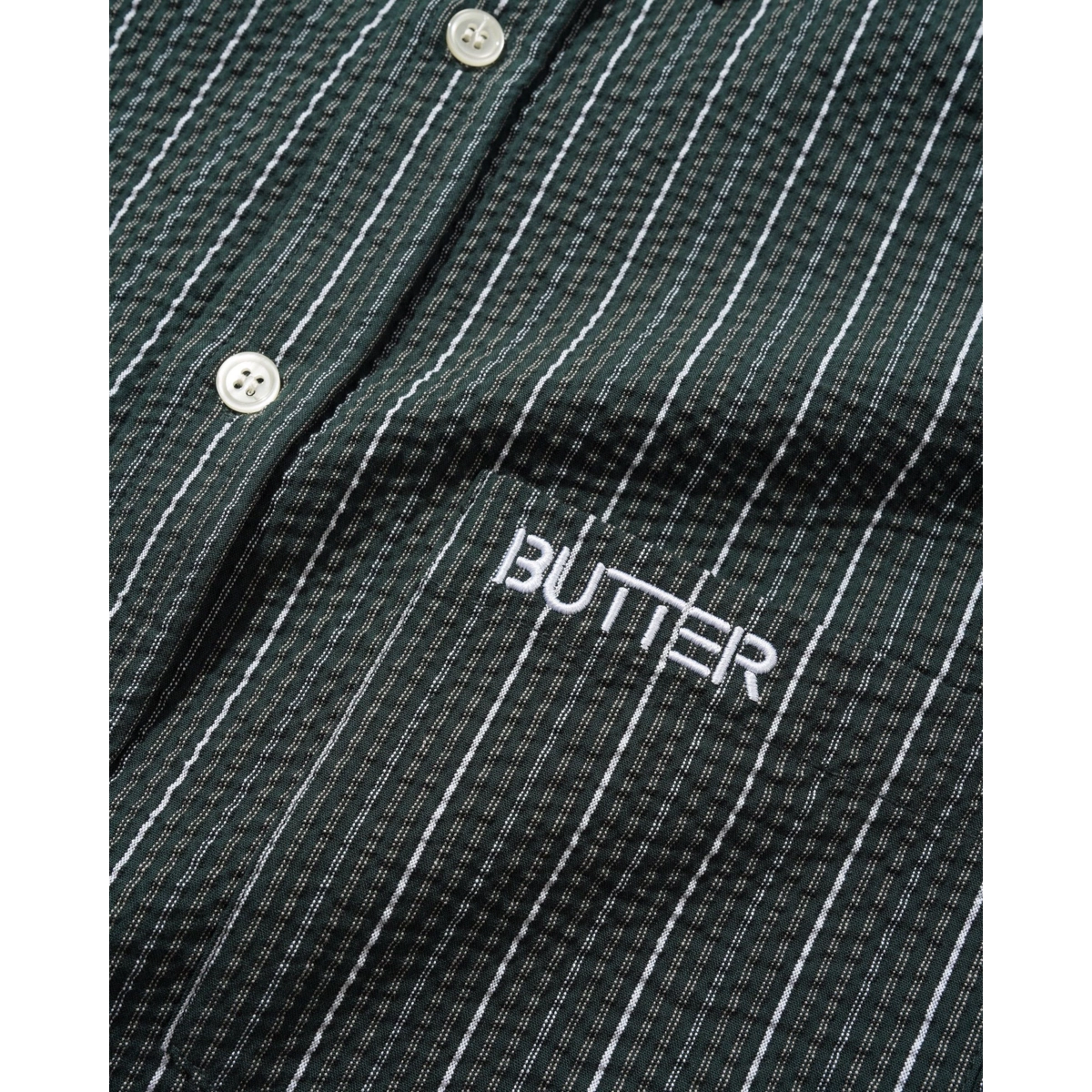 Streifenmuster, Dunkelgrün, Weißes Stickerei, Textstickerei, Strickstoff, shirt, gestreift, dunkel, Knopfleiste, butter