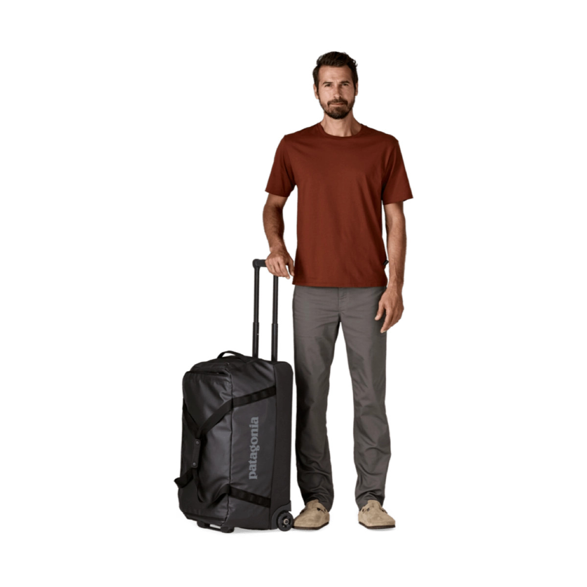 Reiseoutfit, T-Shirt, Hose, Rollkoffer, Gepäck