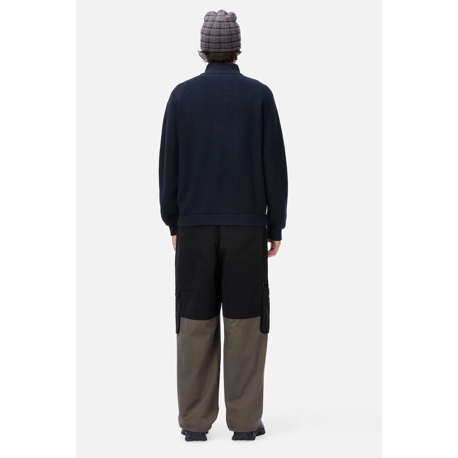 Knitted Pique Zip Sweater Strickpullover, Dunkelblau, Rollkragen, Cargo-Hose, Mütze