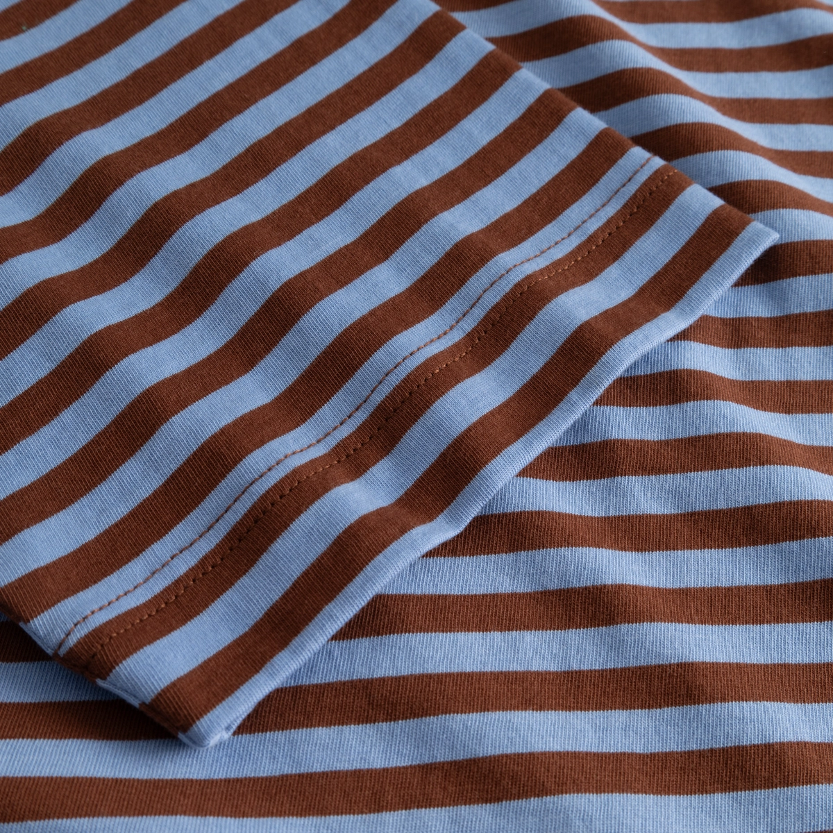 T-shirt Vadstena Stripes Streifen, Baumwolle, Blau, Braun, Stoff, Streifenshirt, Langarm, Streifenmuster, Bündchen, Baumwolle