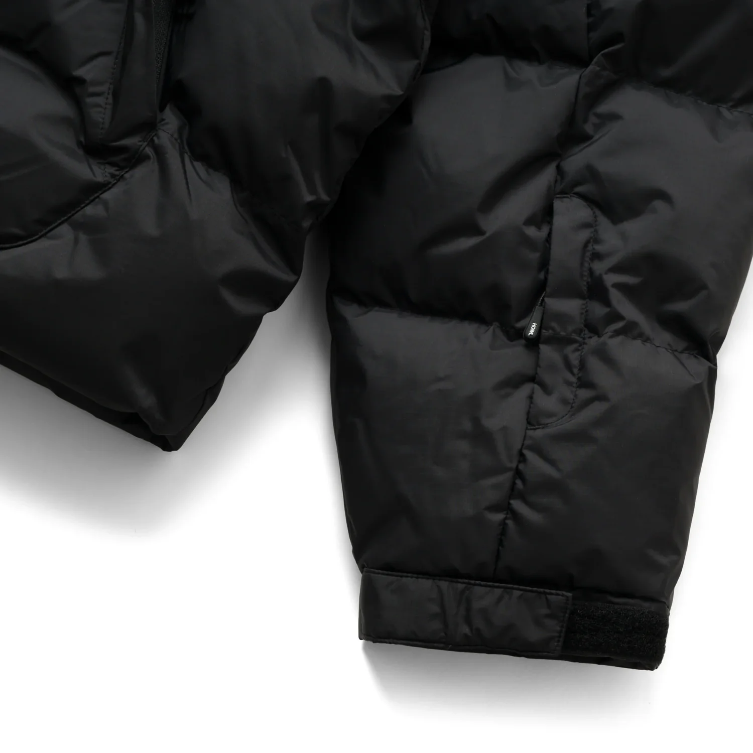 Puffy Jacket Schneehose, Schwarz, Gesteppte Isolierung, Verstellbarer Beinabschluss, Seitentasche