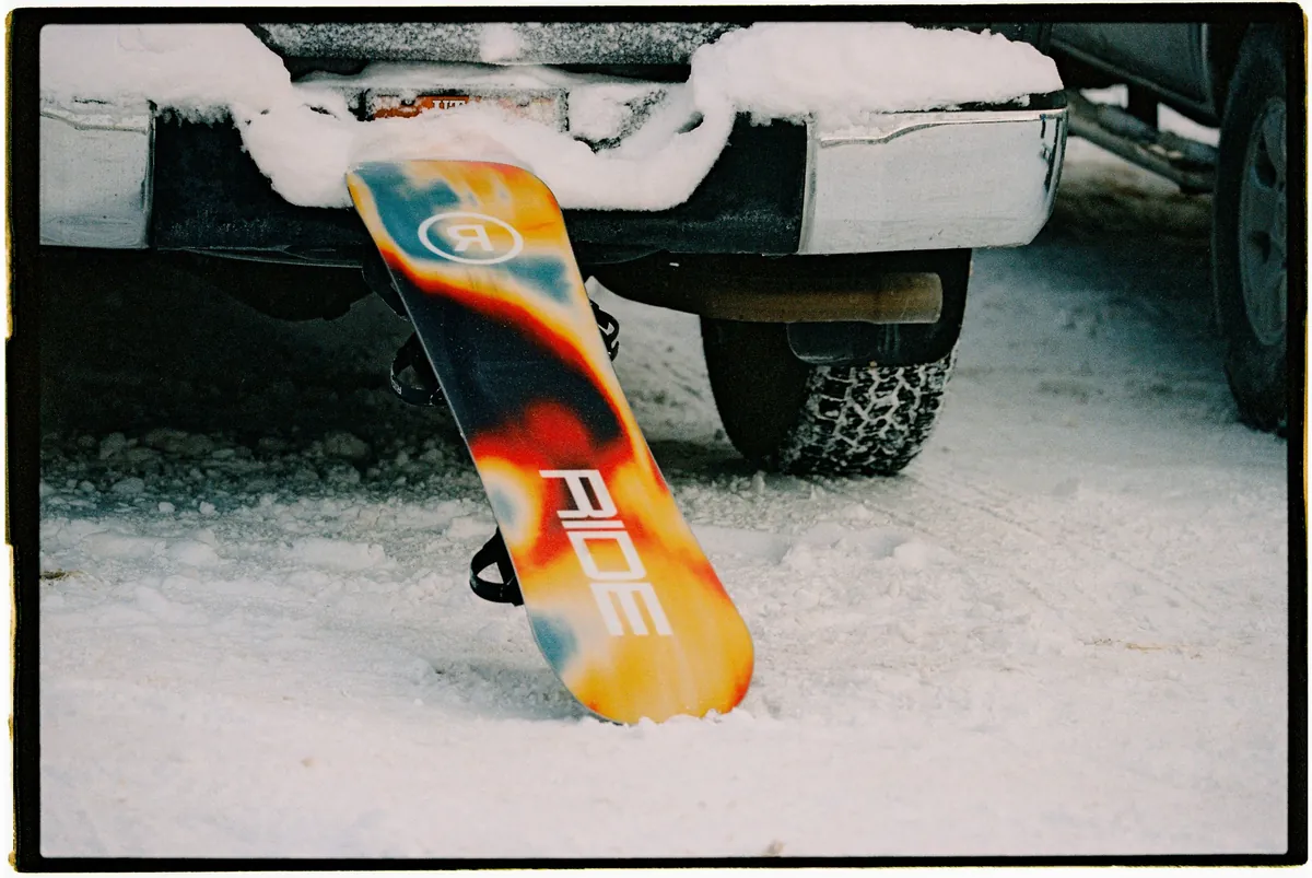 Snowboard, Bunte Grafik, Orange-blau, Schneebindung